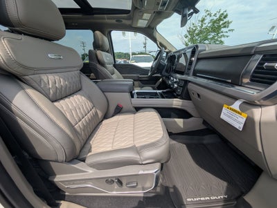 2026 Ford Super Duty F-350 DRW Platinum