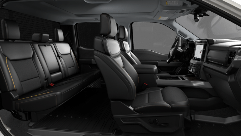 2027 Ford Super Duty F-350 DRW LARIAT