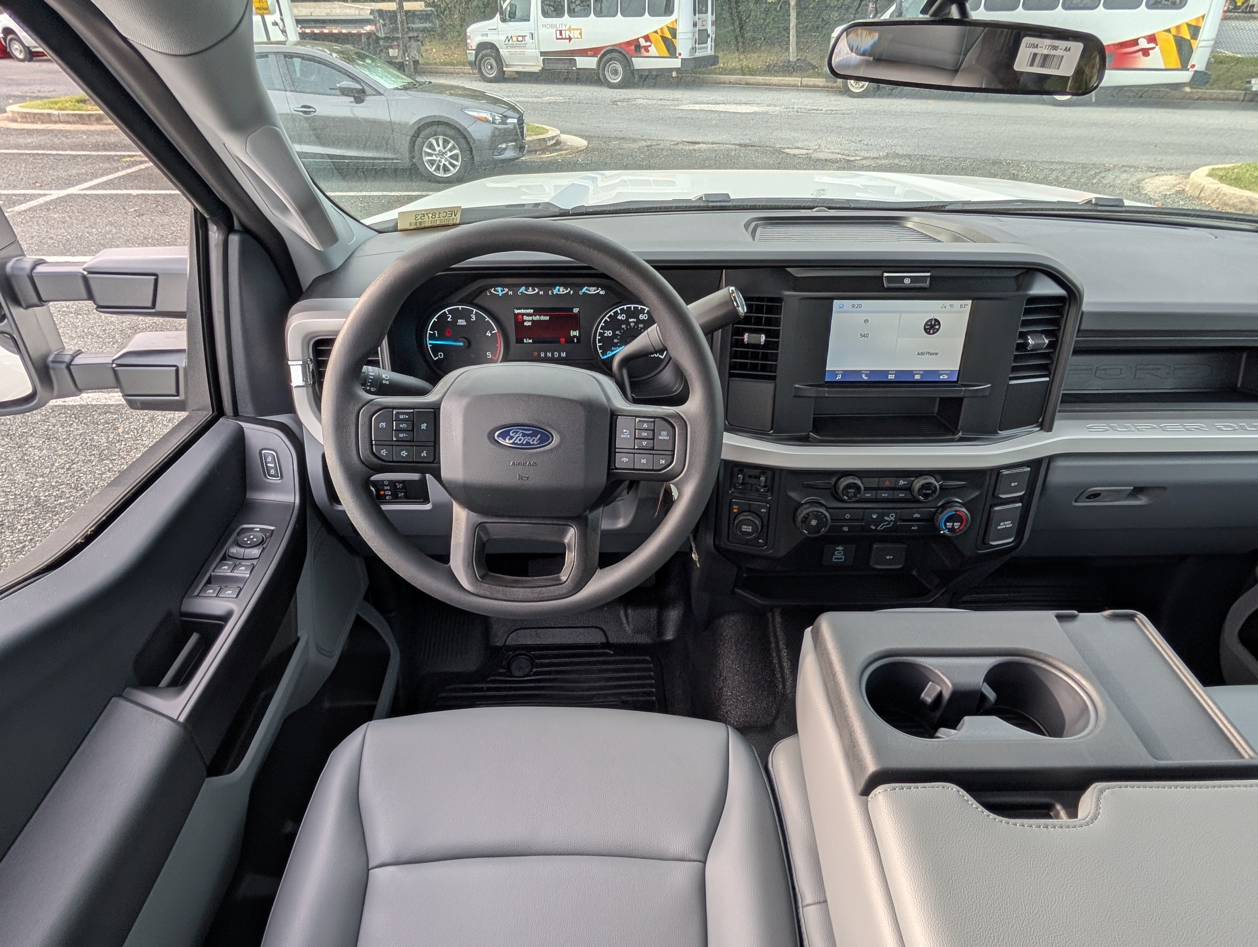 2027 Ford Super Duty F-350 DRW XL