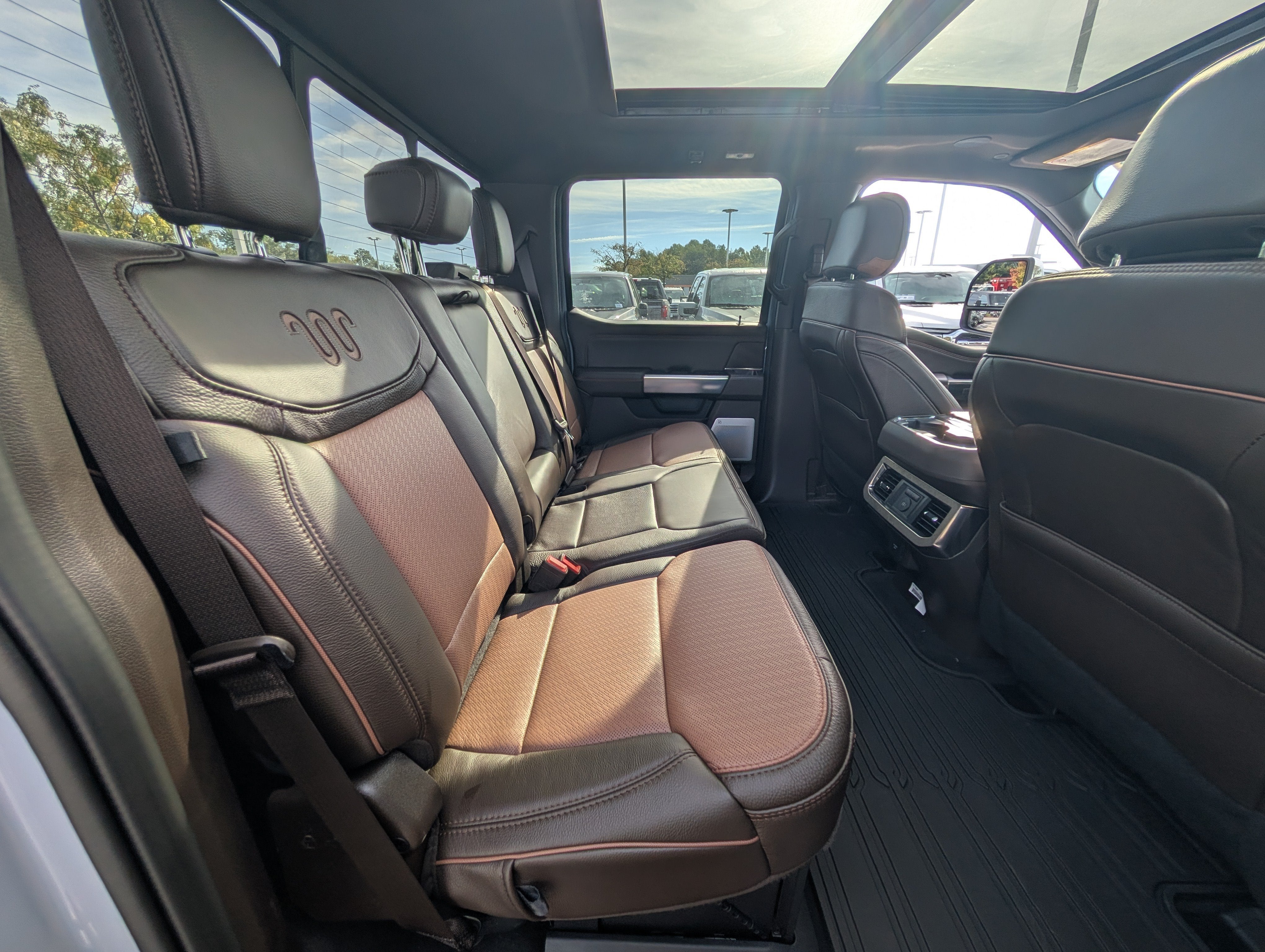 2026 Ford Super Duty F-350 DRW King Ranch