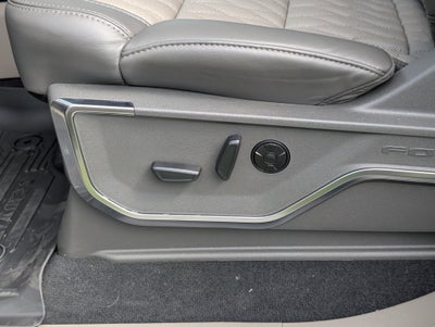 2027 Ford Super Duty F-450 DRW Platinum