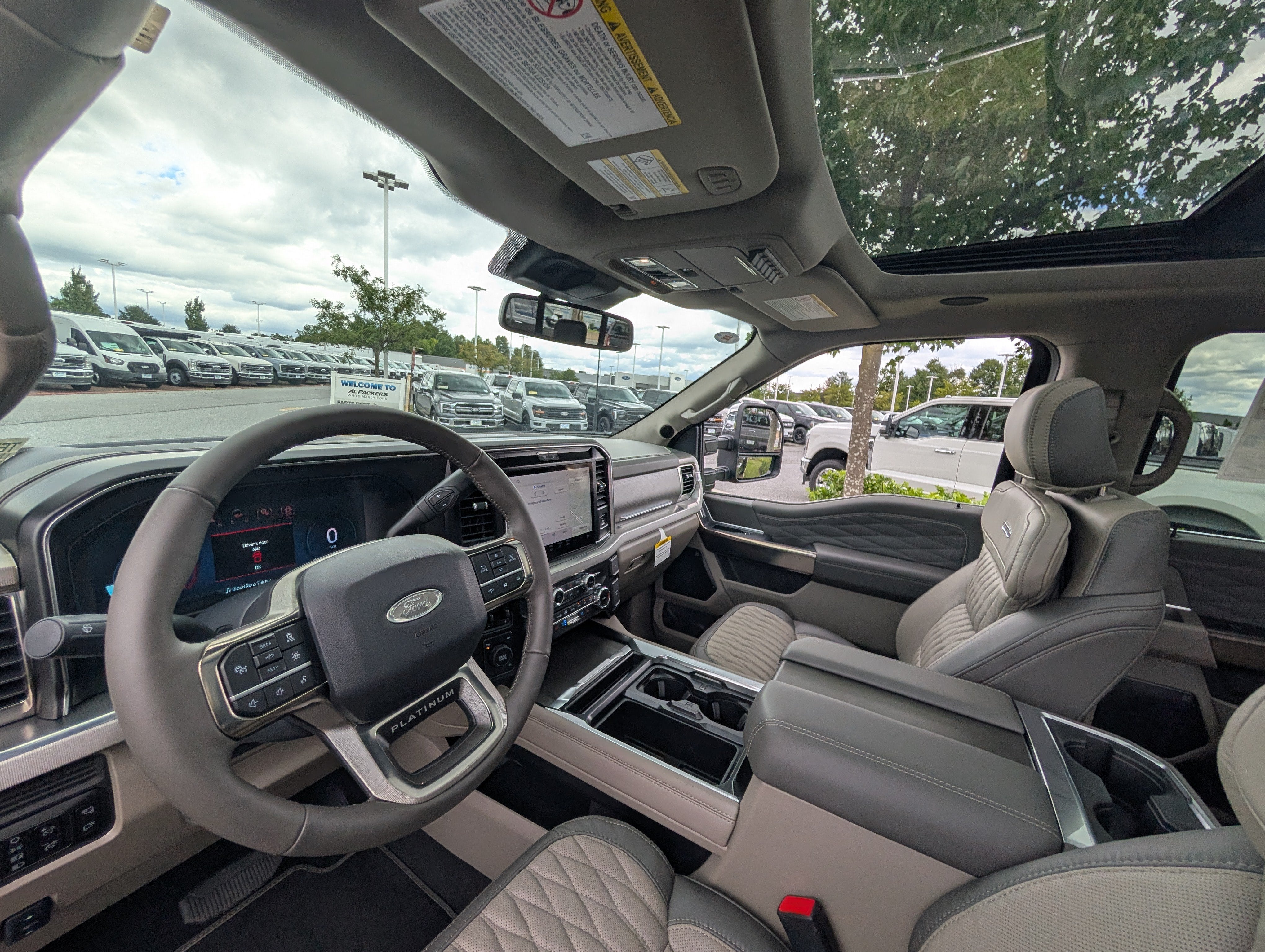 2026 Ford Super Duty F-450 DRW Platinum