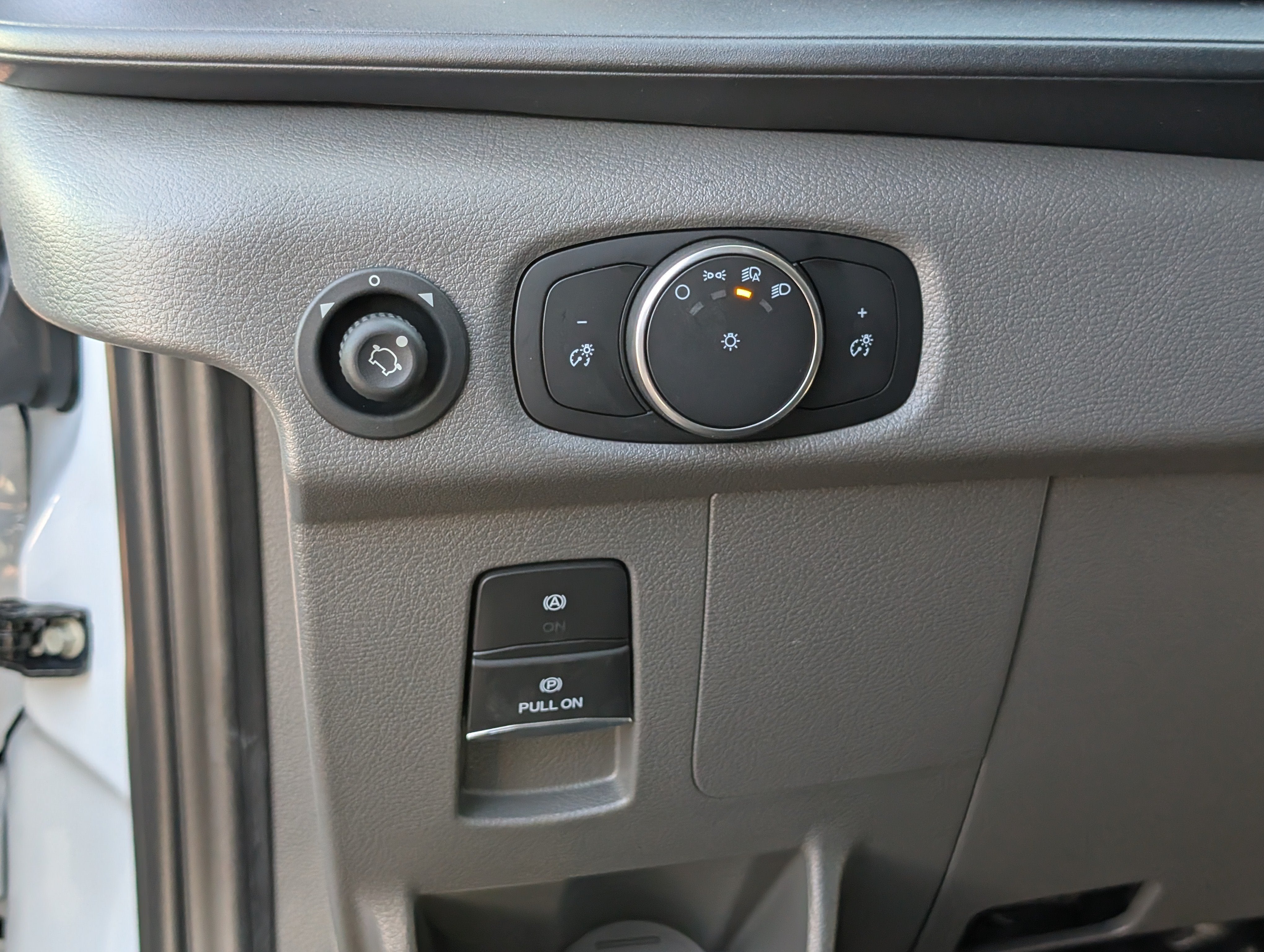 2027 Ford Transit Cargo Van Base