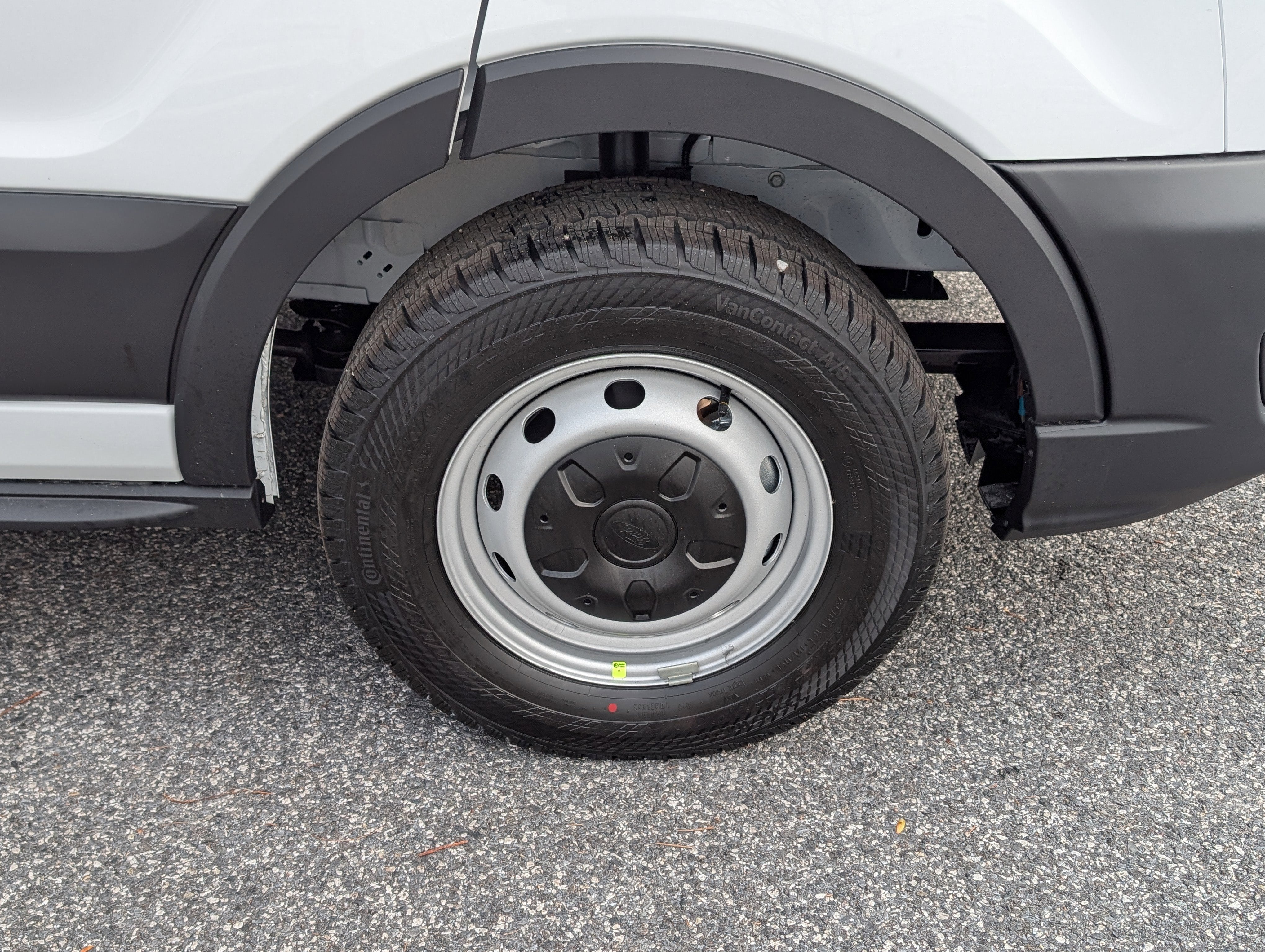 2026 Ford Transit Cargo Van Base