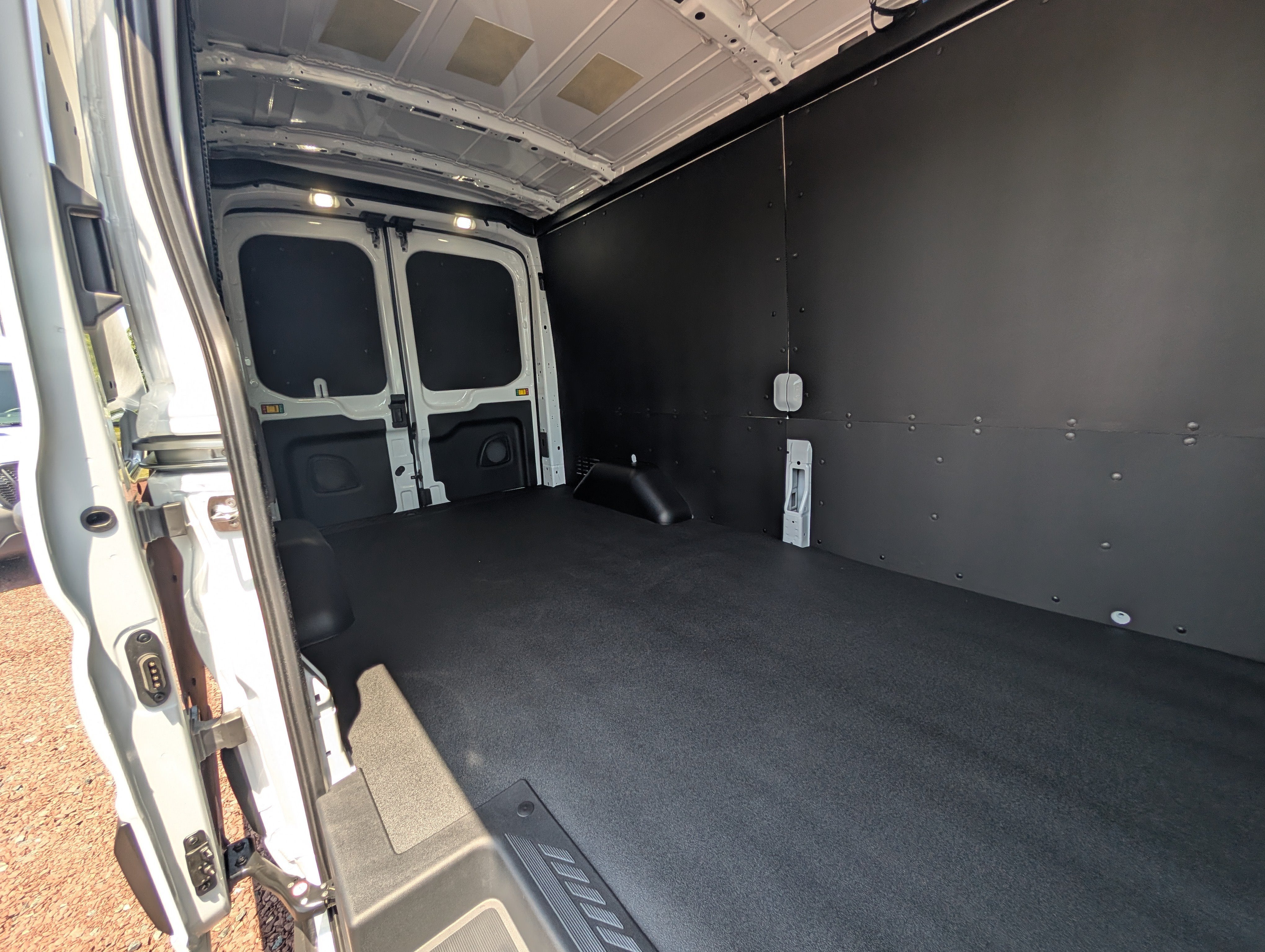 2026 Ford Transit Cargo Van Base