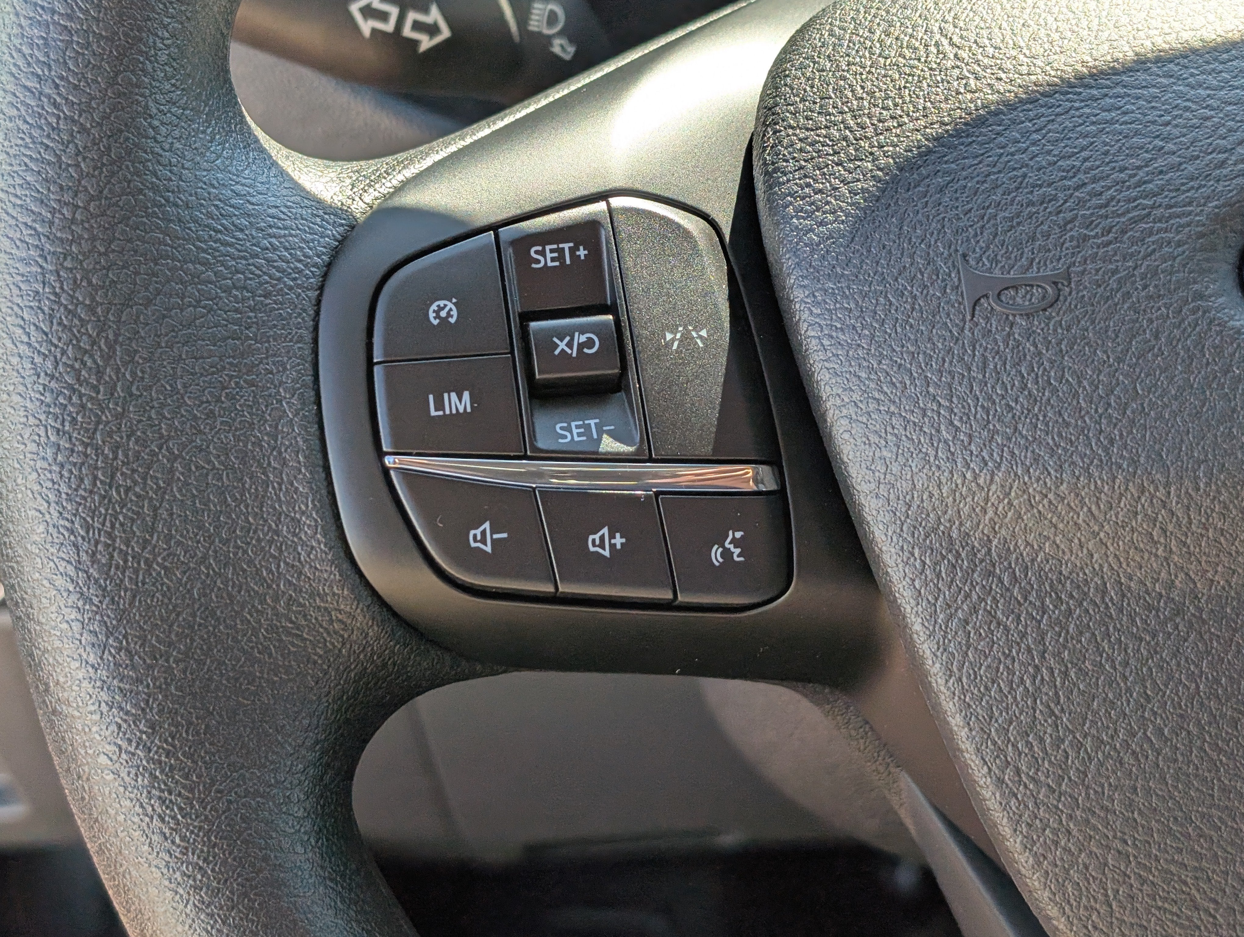2027 Ford Transit Cargo Van Base