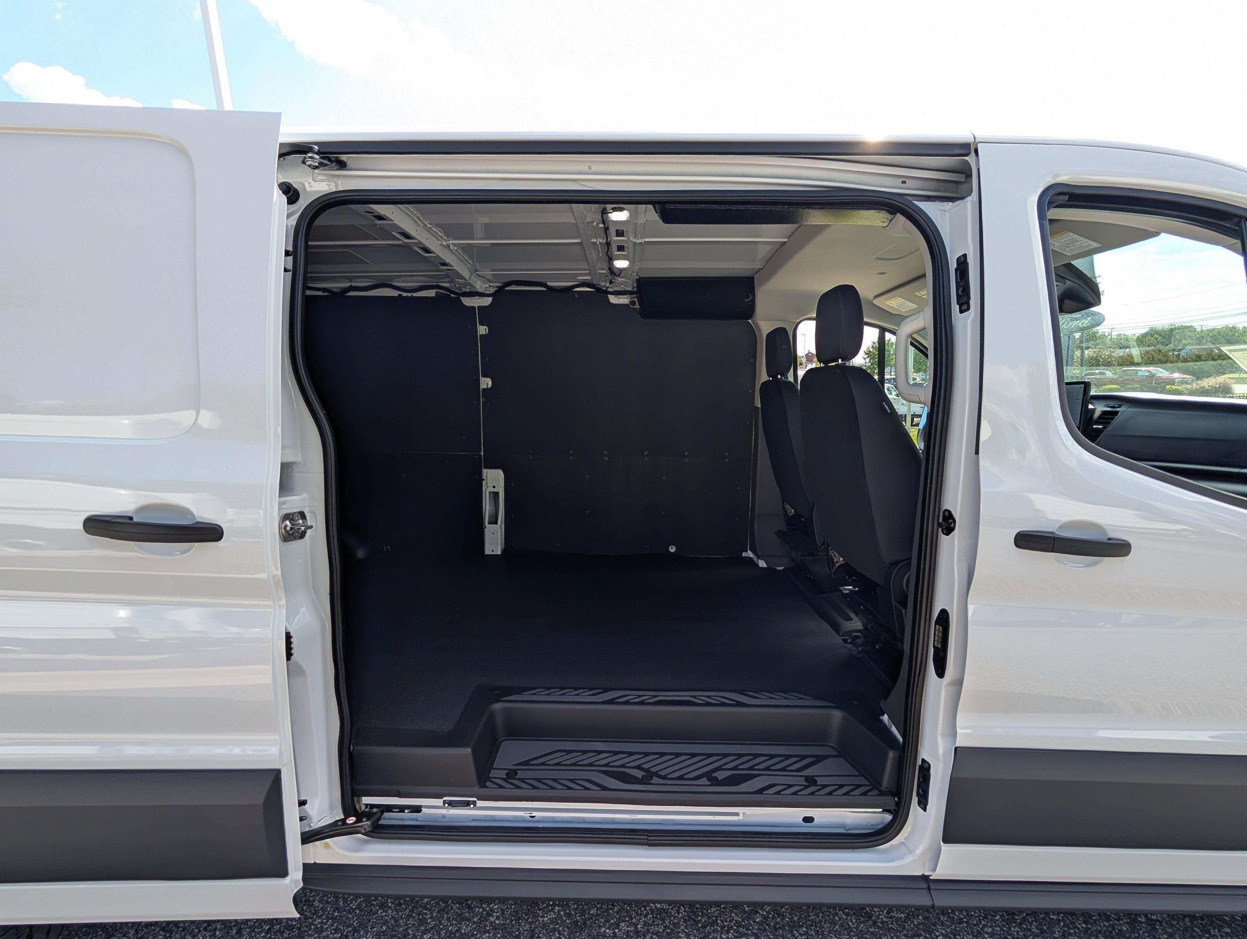 2025 Ford Transit Cargo Van Base