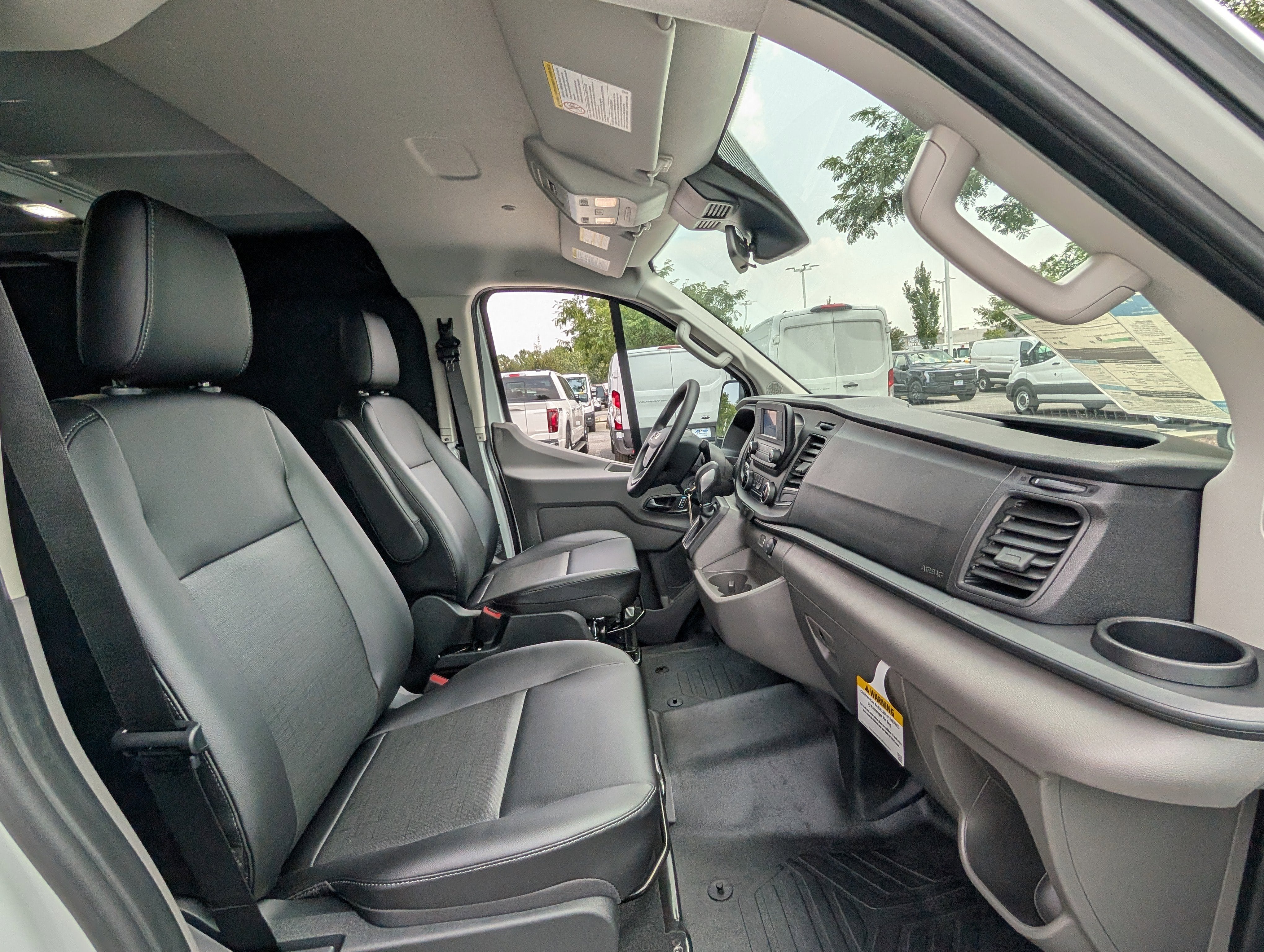 2025 Ford Transit Cargo Van Base