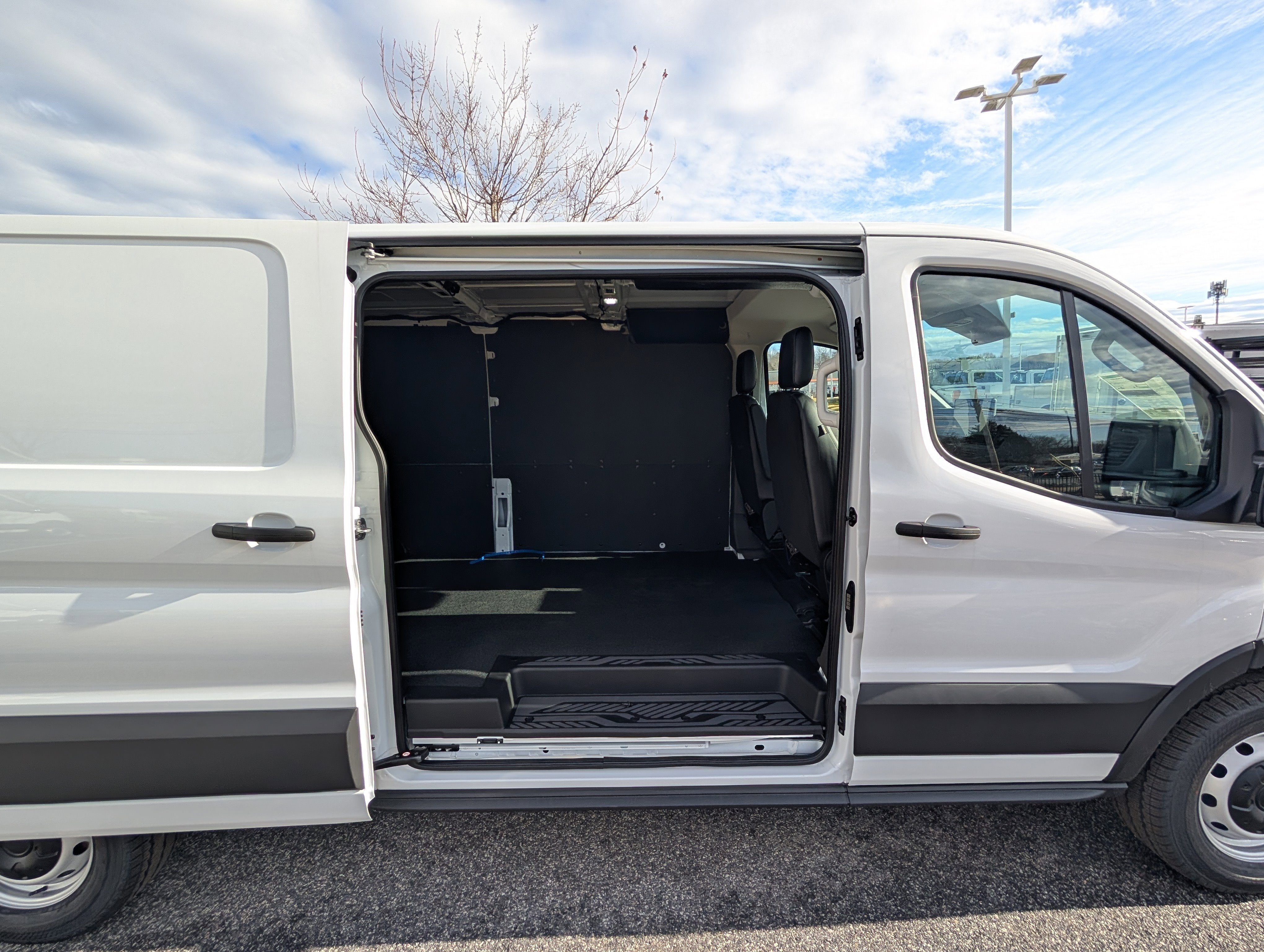 2026 Ford Transit Cargo Van Base
