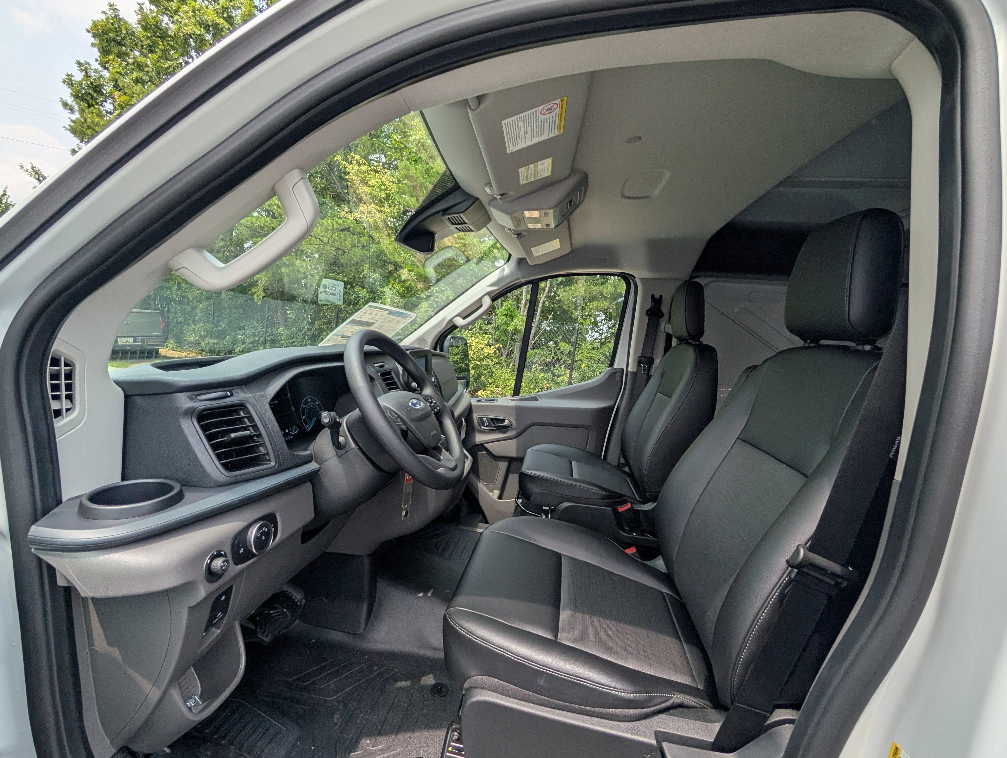 2025 Ford Transit Cargo Van Base