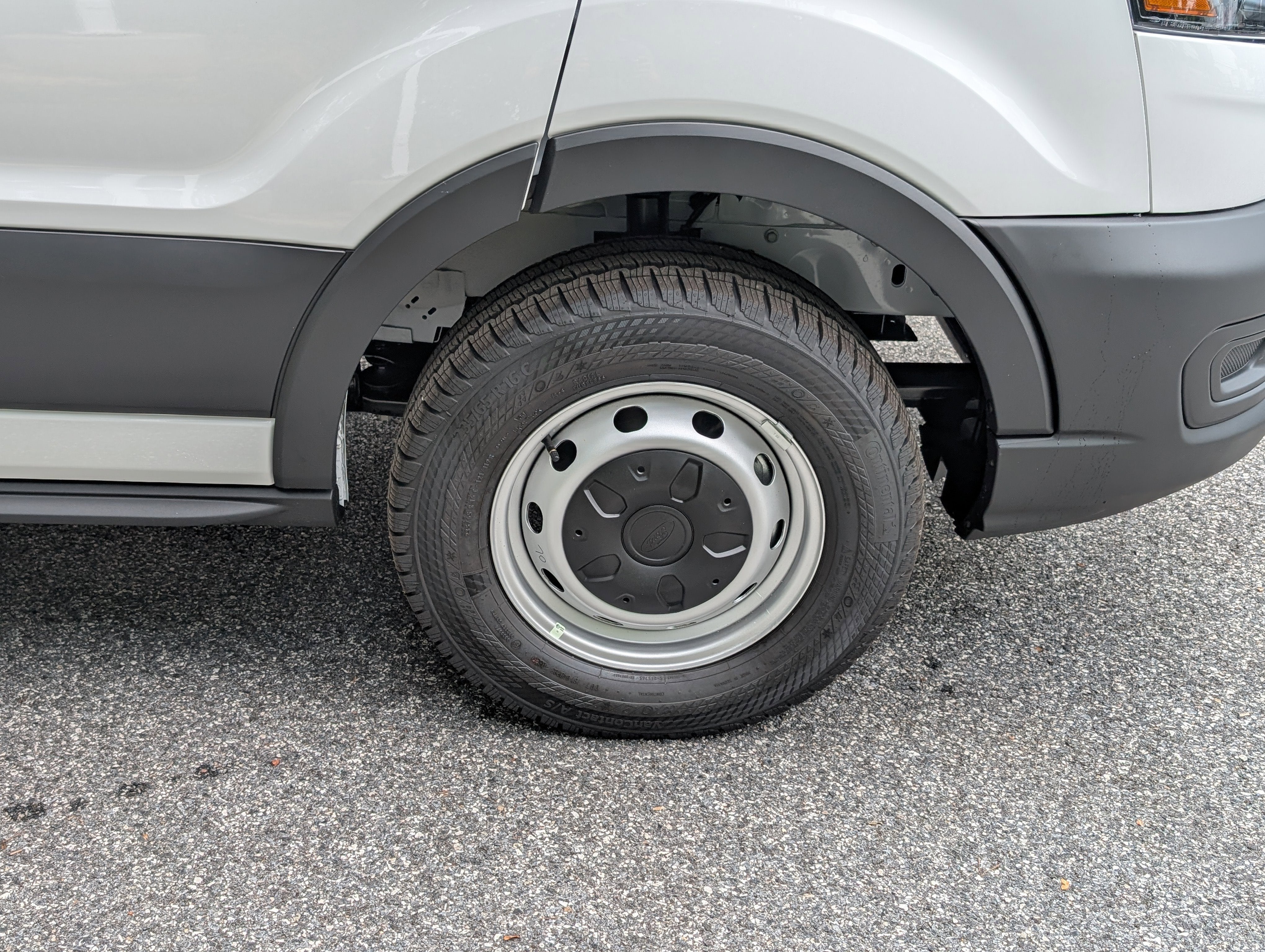 2025 Ford Transit Cargo Van Base