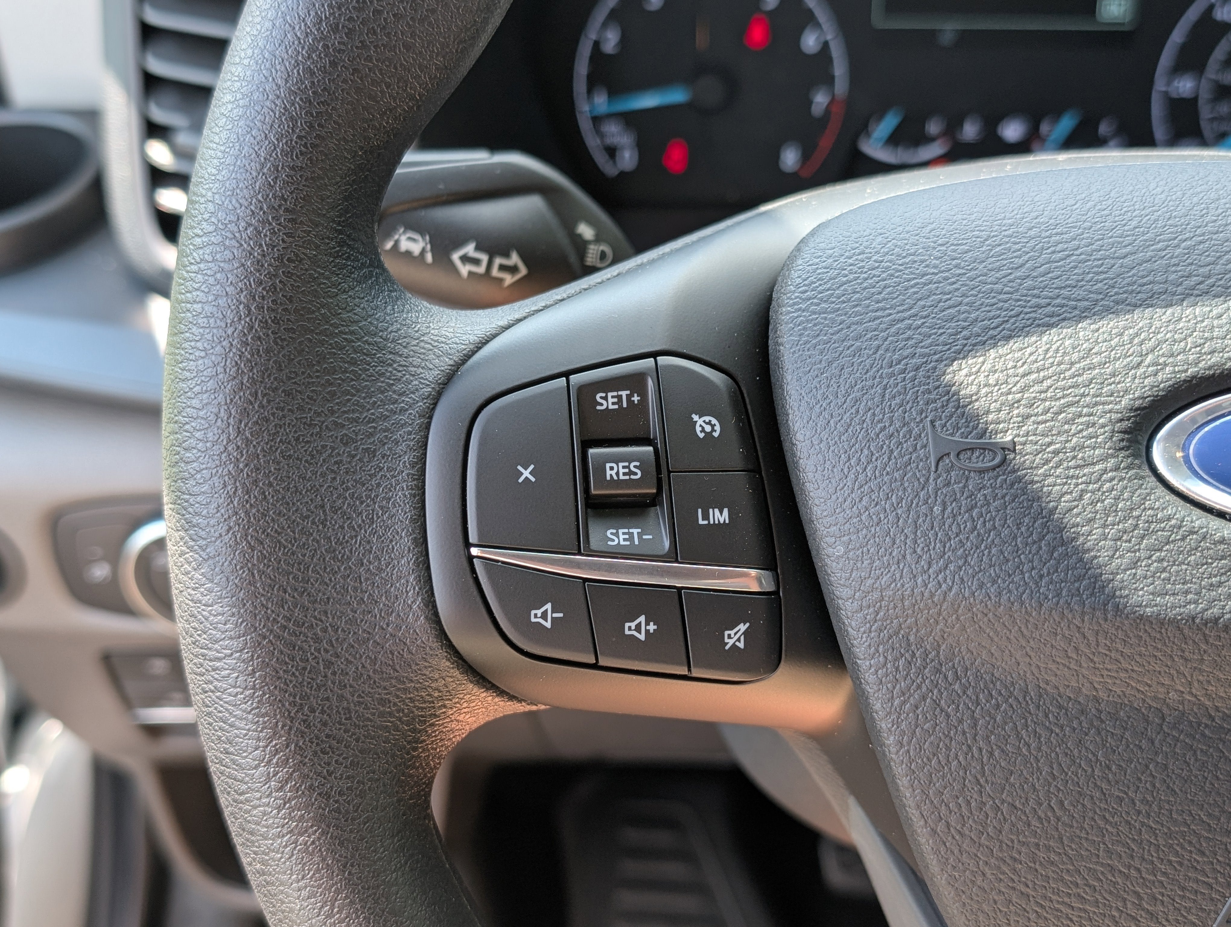 2025 Ford Transit Cargo Van Base