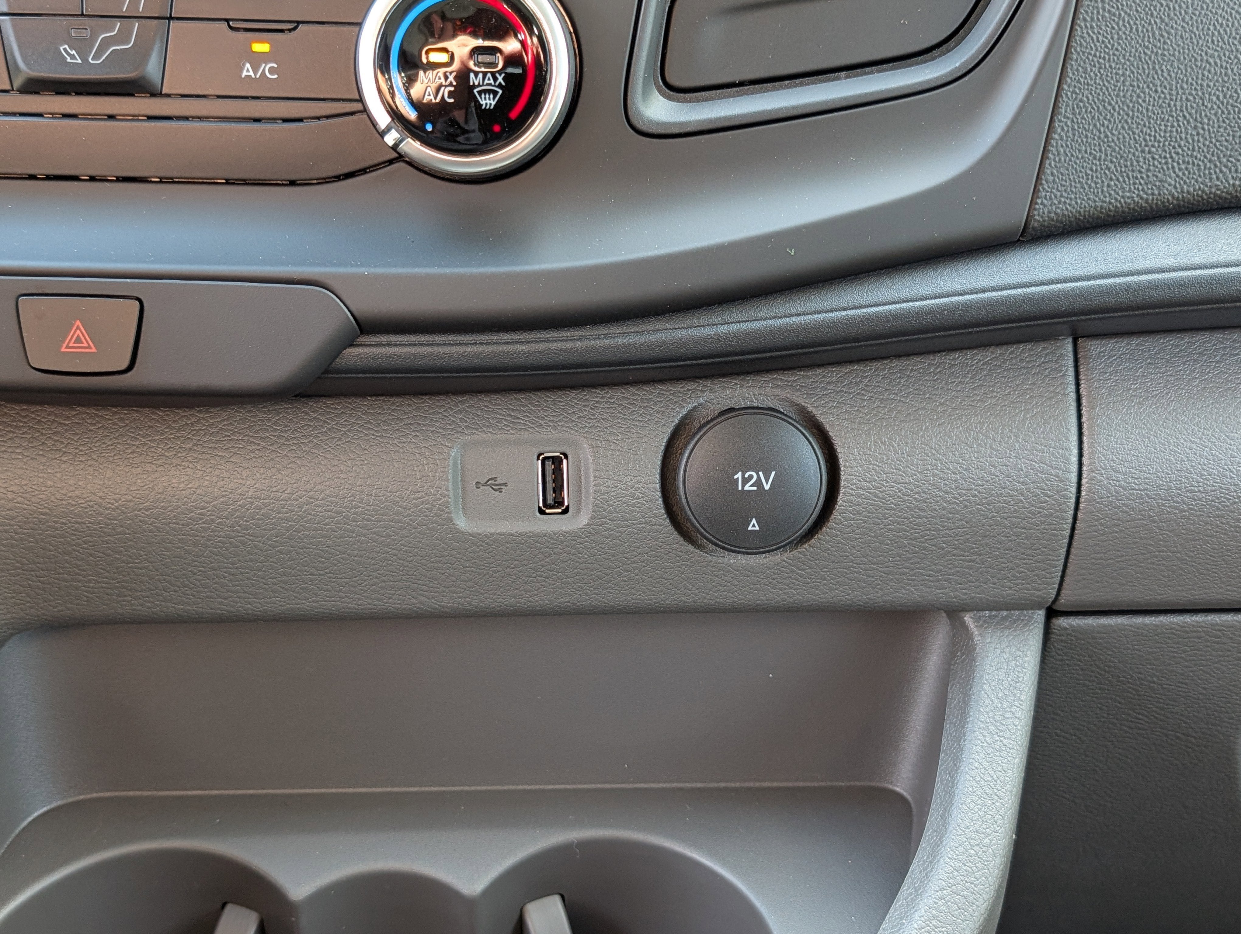 2025 Ford Transit Cargo Van Base