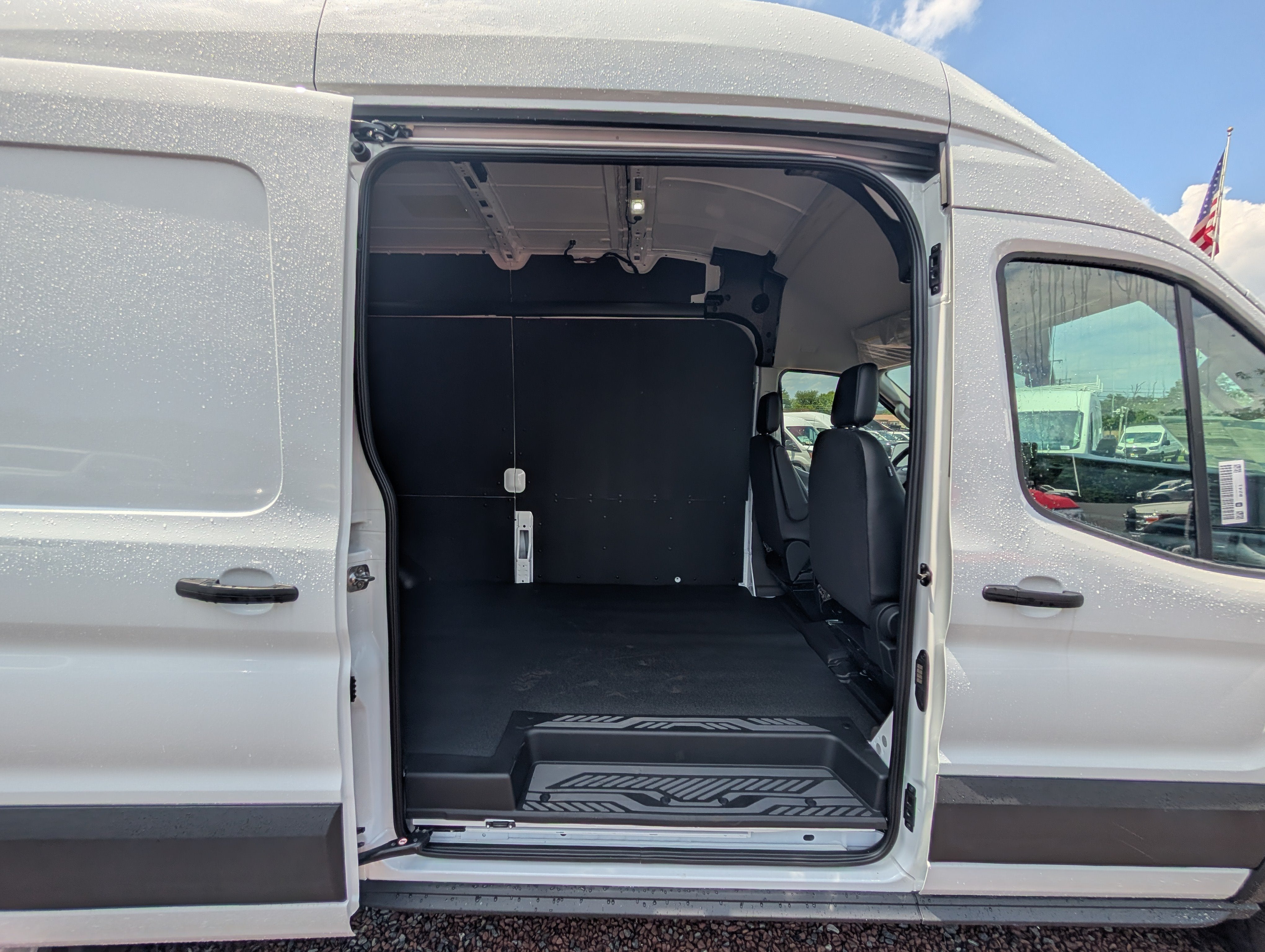 2026 Ford Transit Cargo Van Base