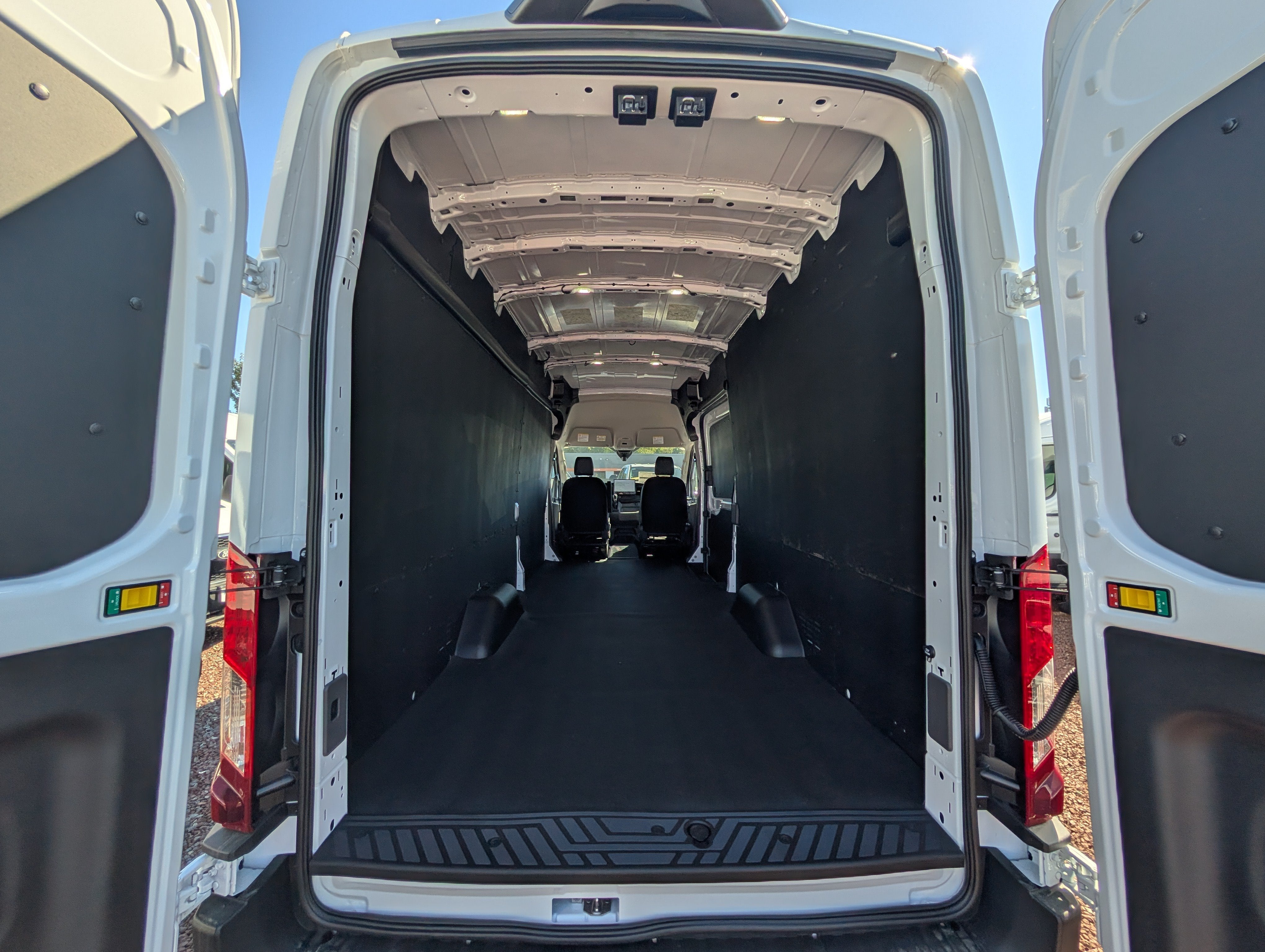 2026 Ford Transit Cargo Van Base