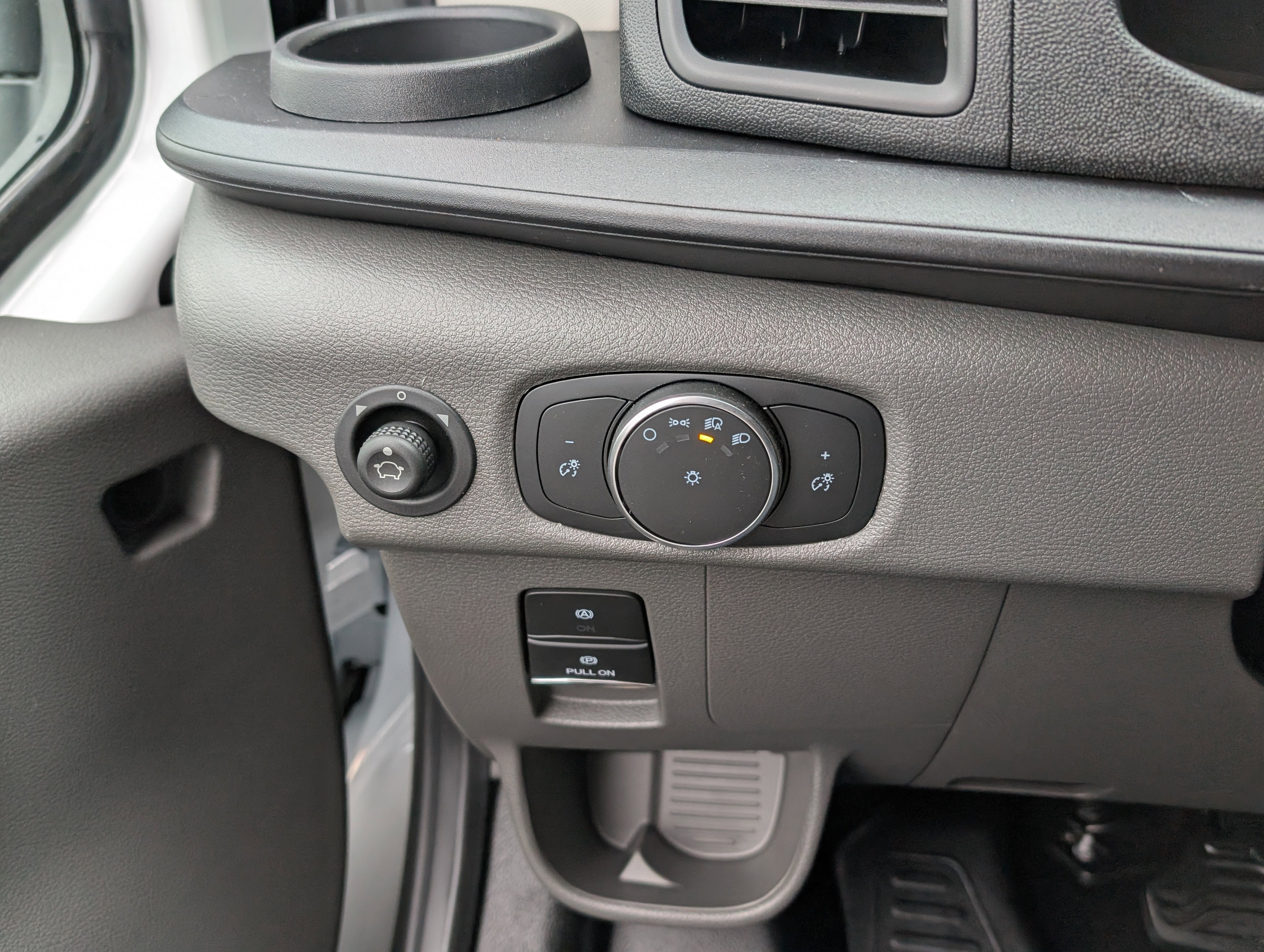 2026 Ford Transit Cargo Van Base