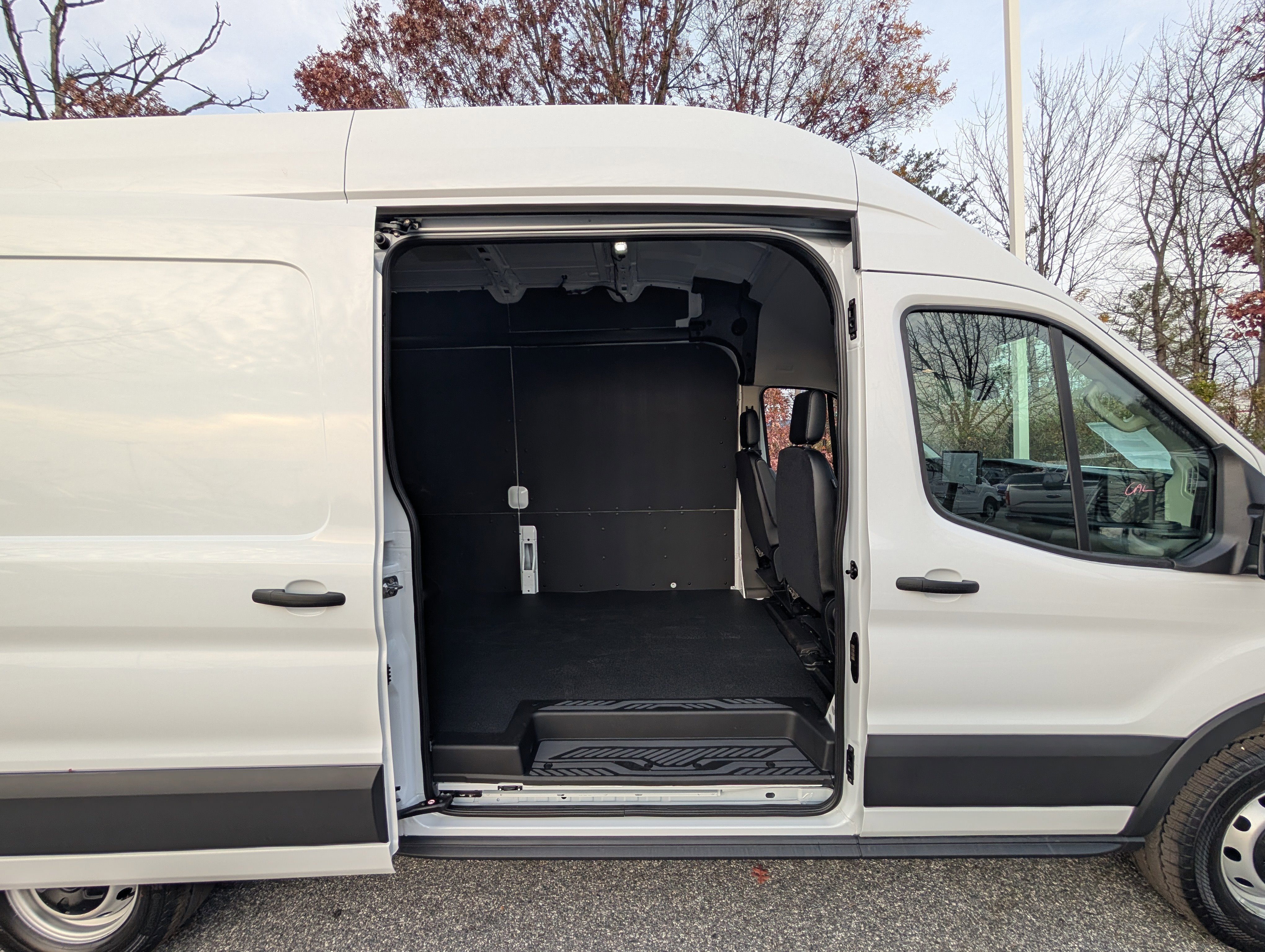 2026 Ford Transit Cargo Van Base