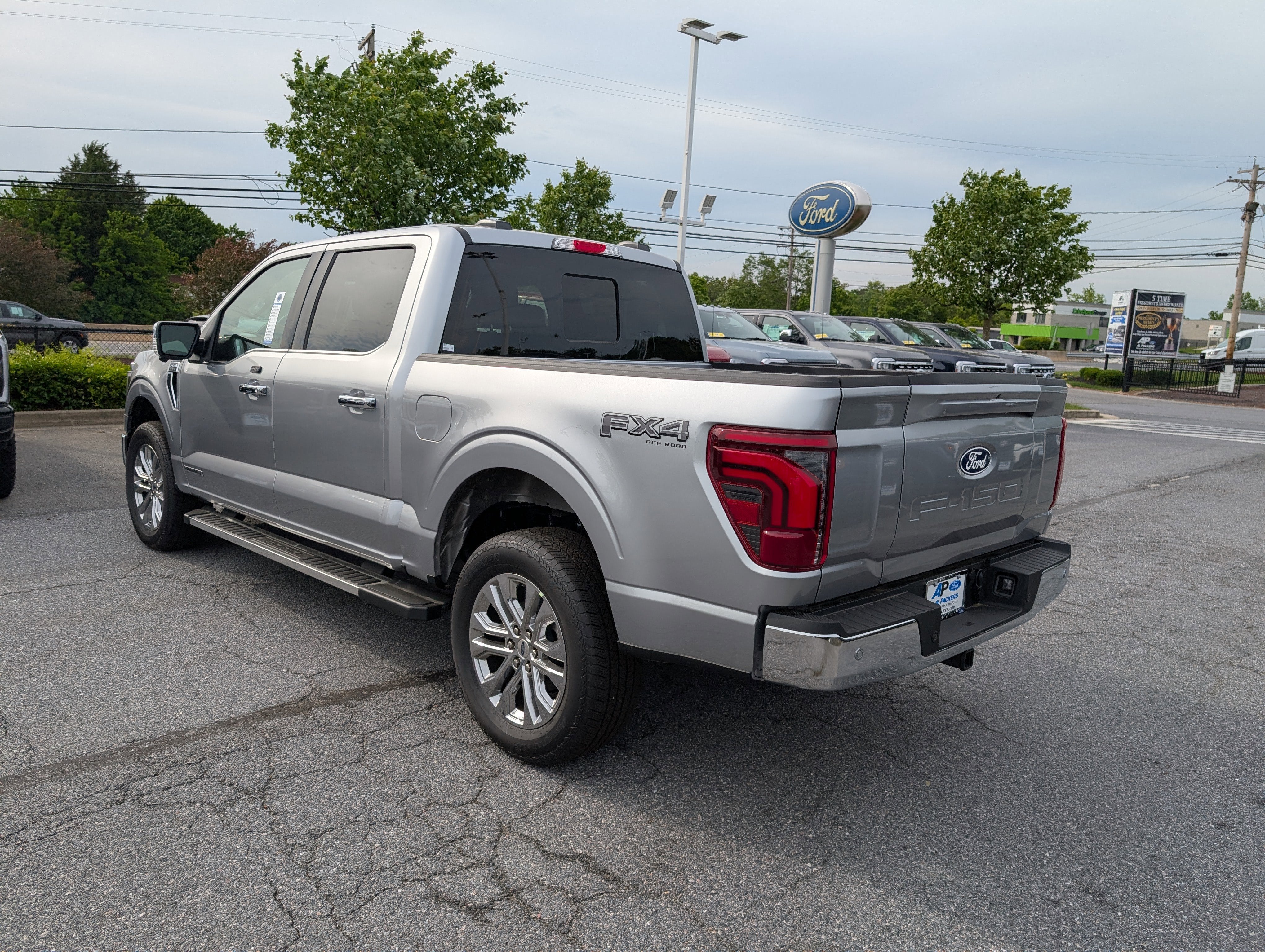 2025 Ford F-150 LARIAT