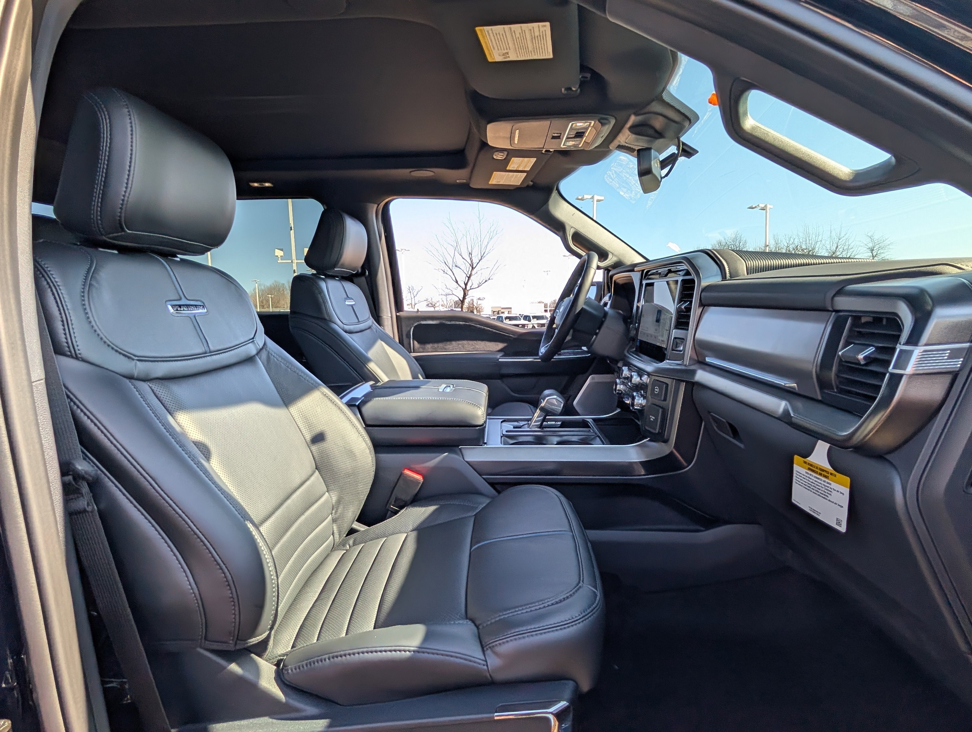 2025 Ford F-150 Platinum