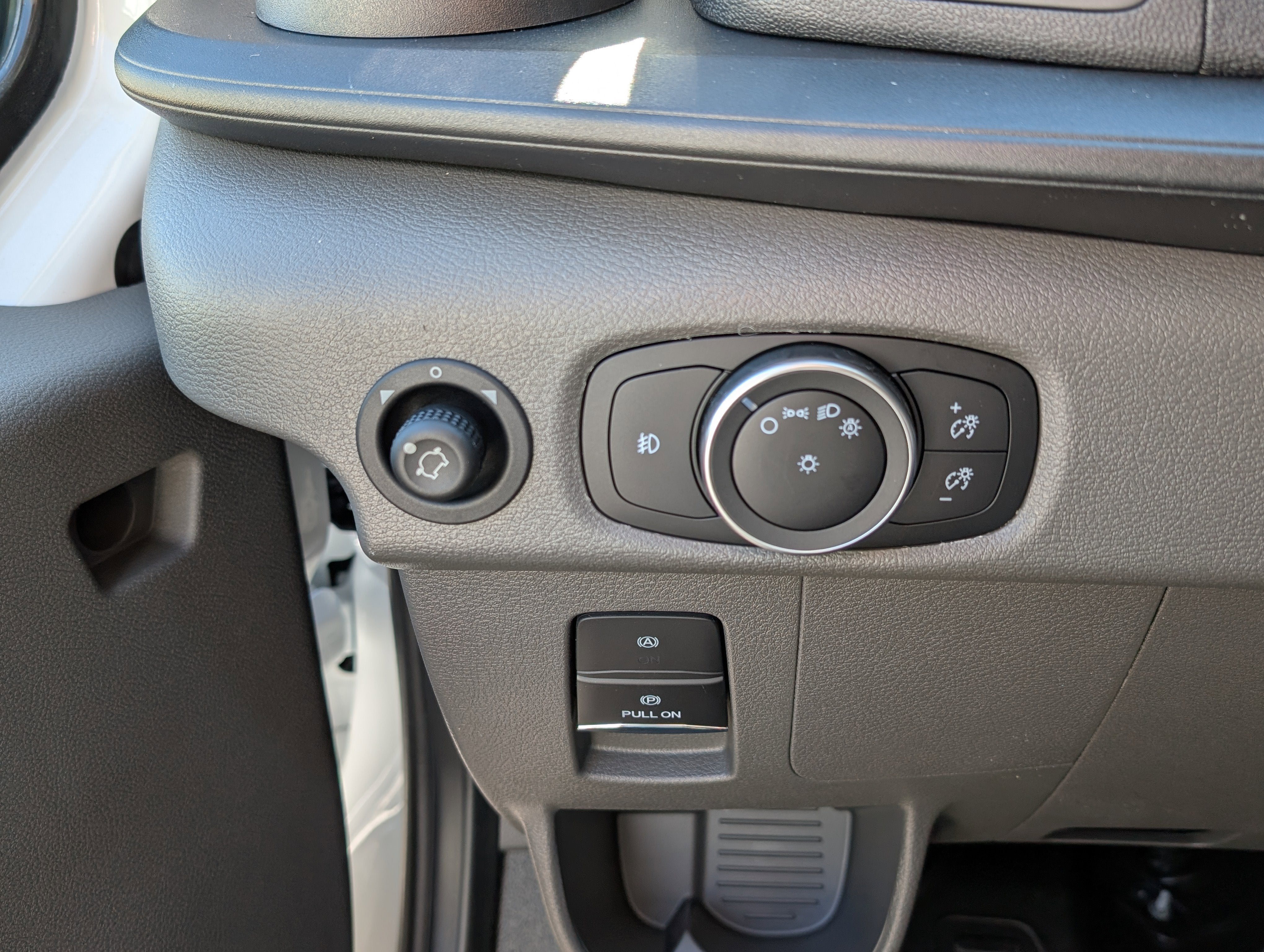 2025 Ford Transit Cargo Van Base