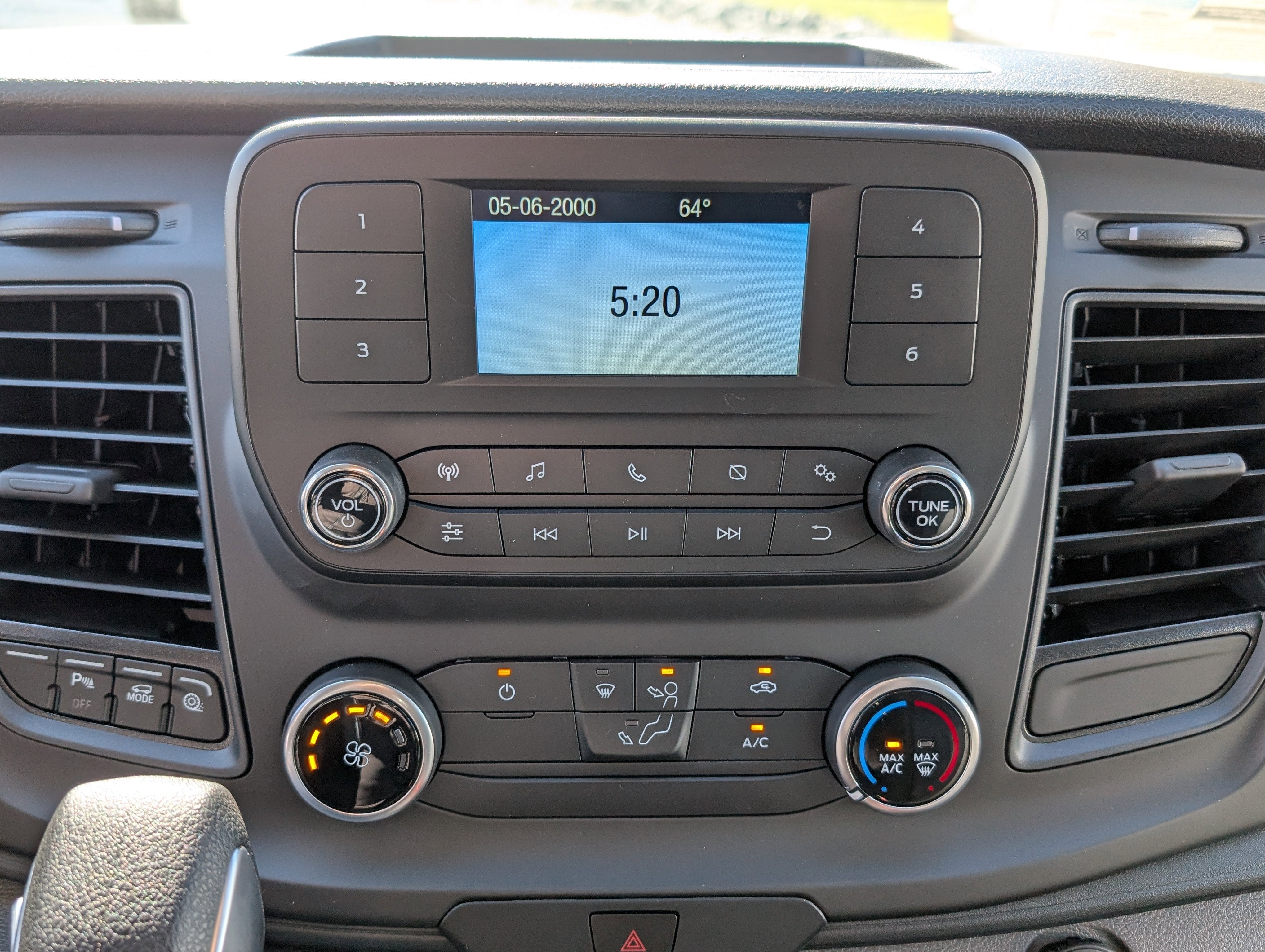 2025 Ford Transit Cargo Van Base