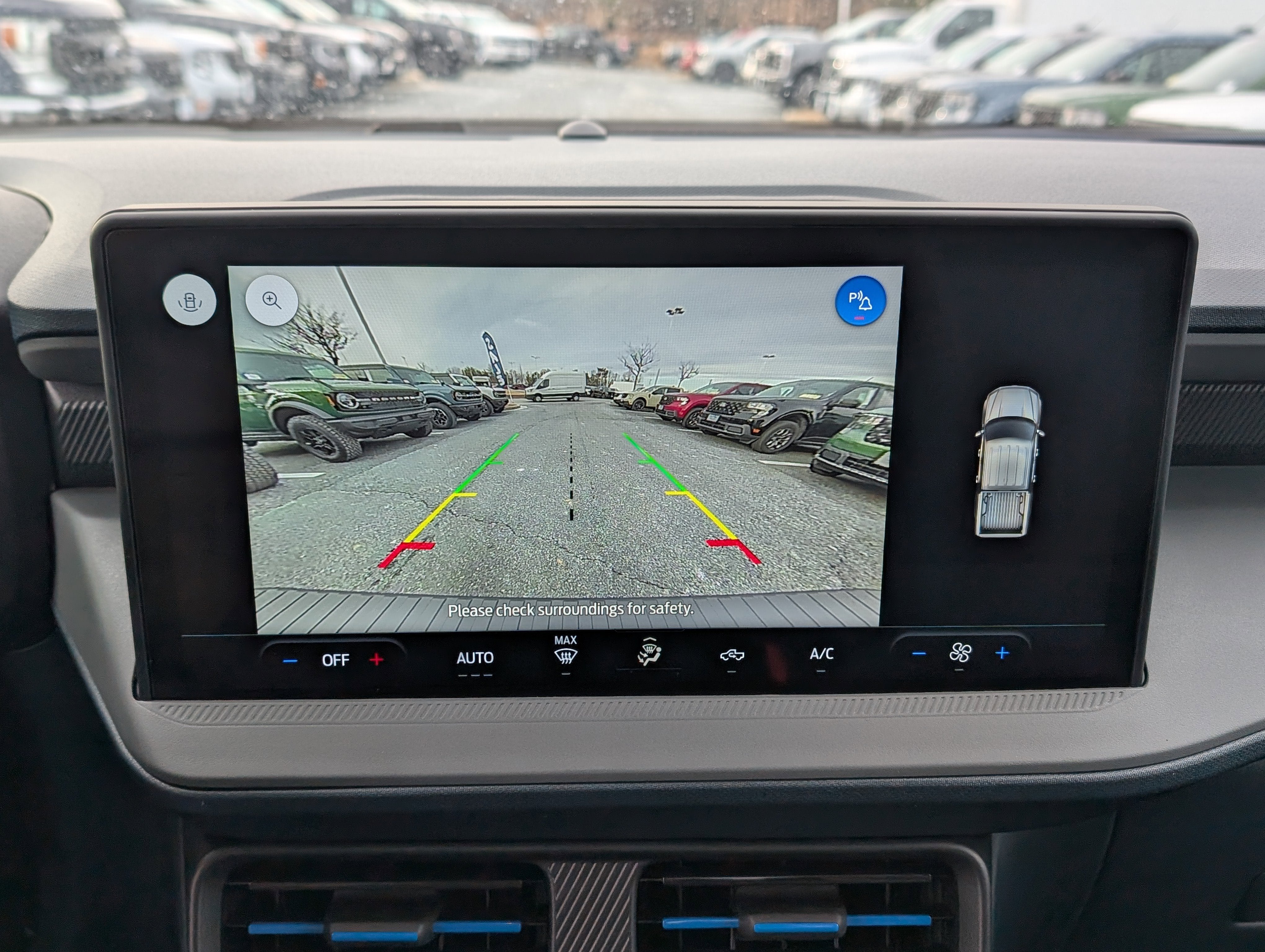 2026 Ford Maverick Lobo Standard