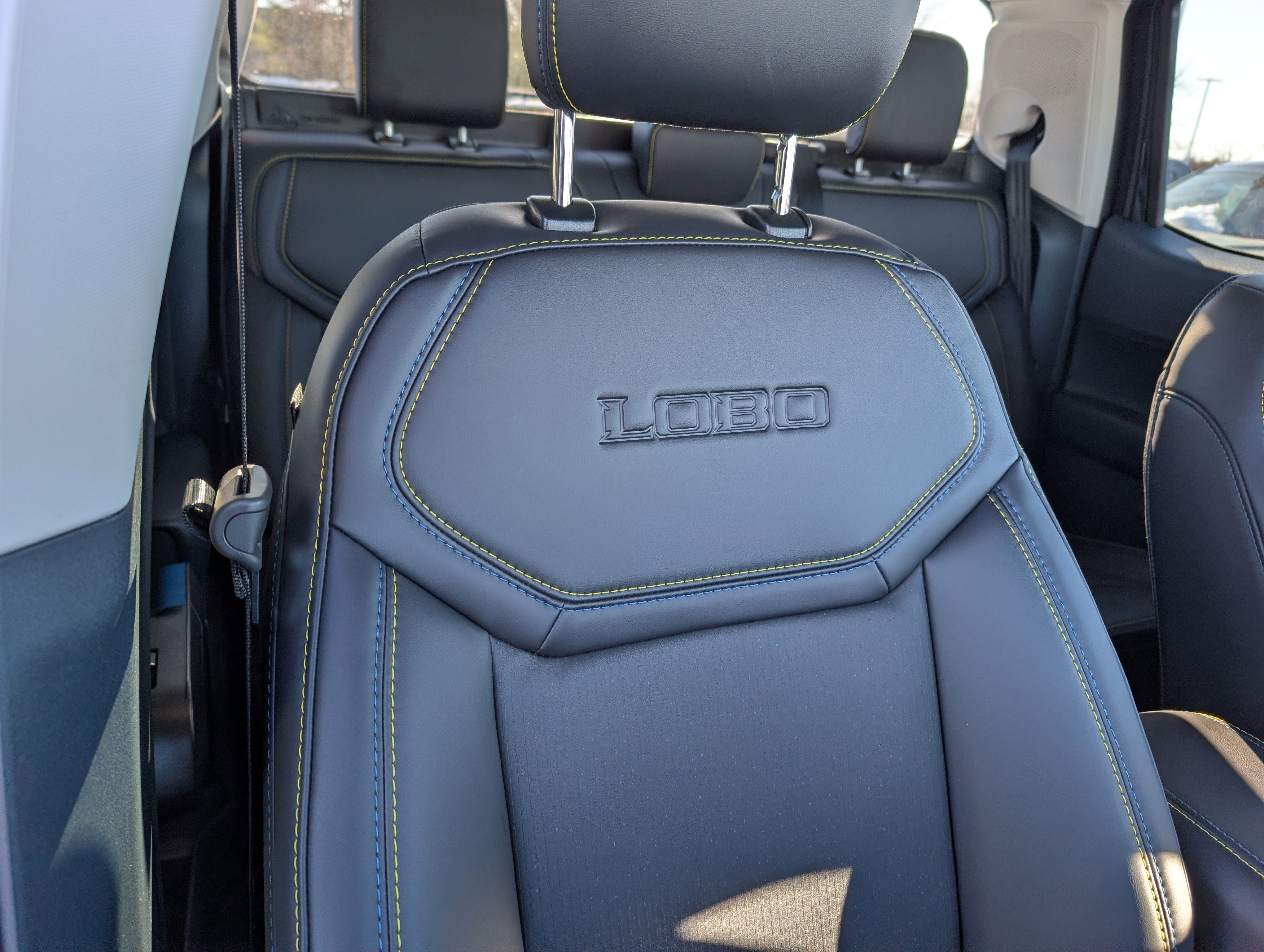 2026 Ford Maverick Lobo Standard