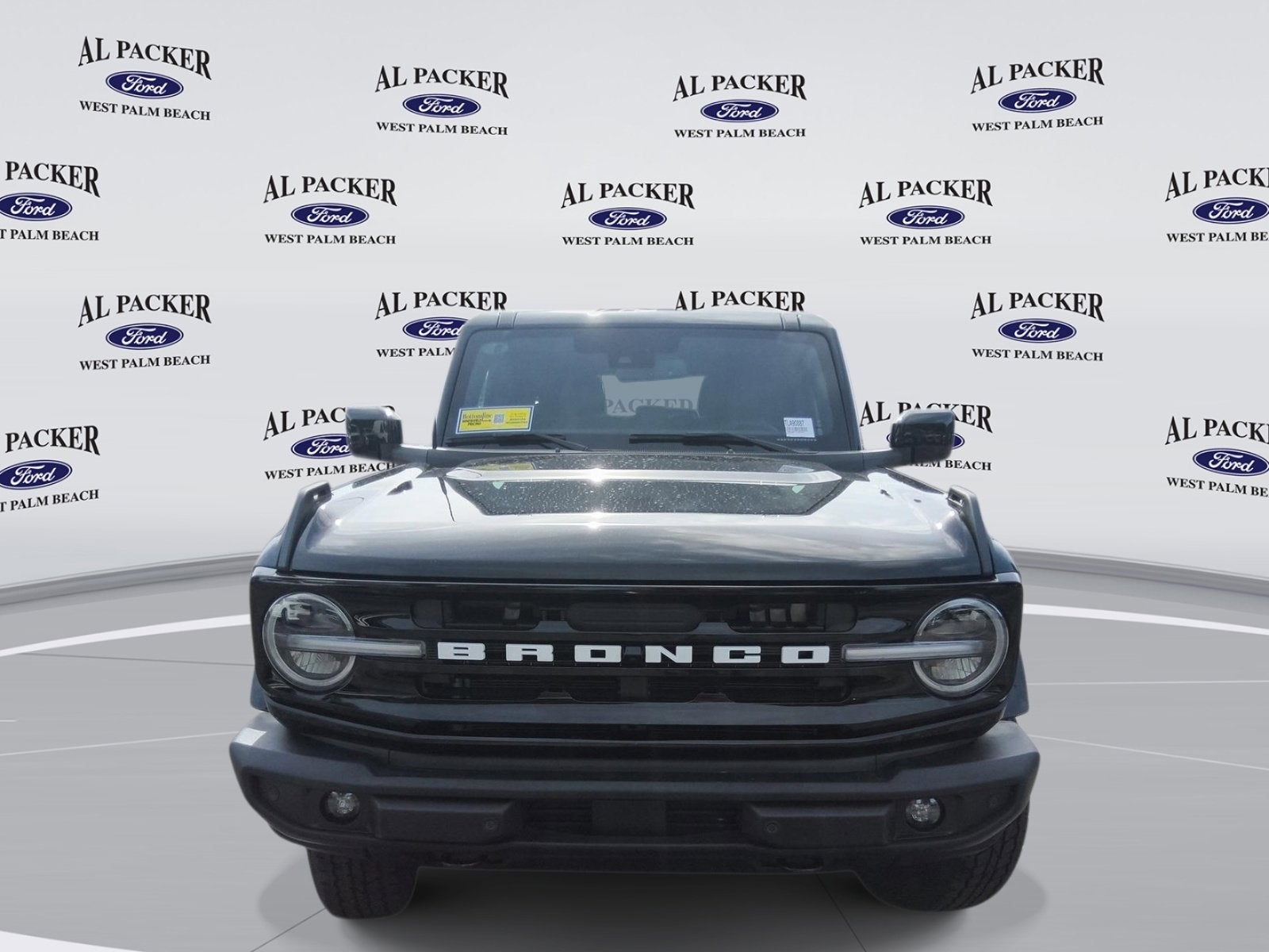 2026 Ford Bronco Outer Banks®