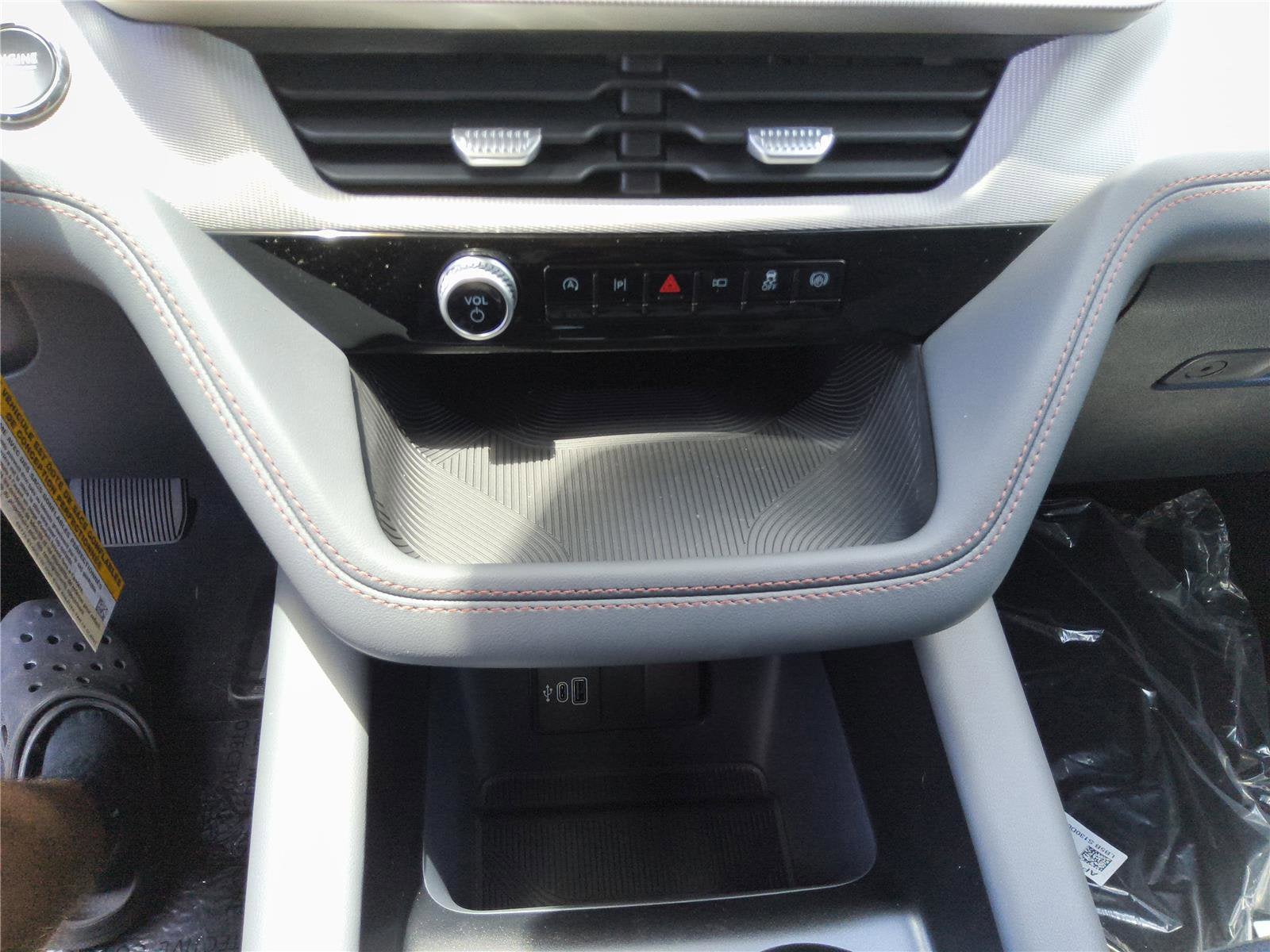 2026 Ford Explorer Active 100A
