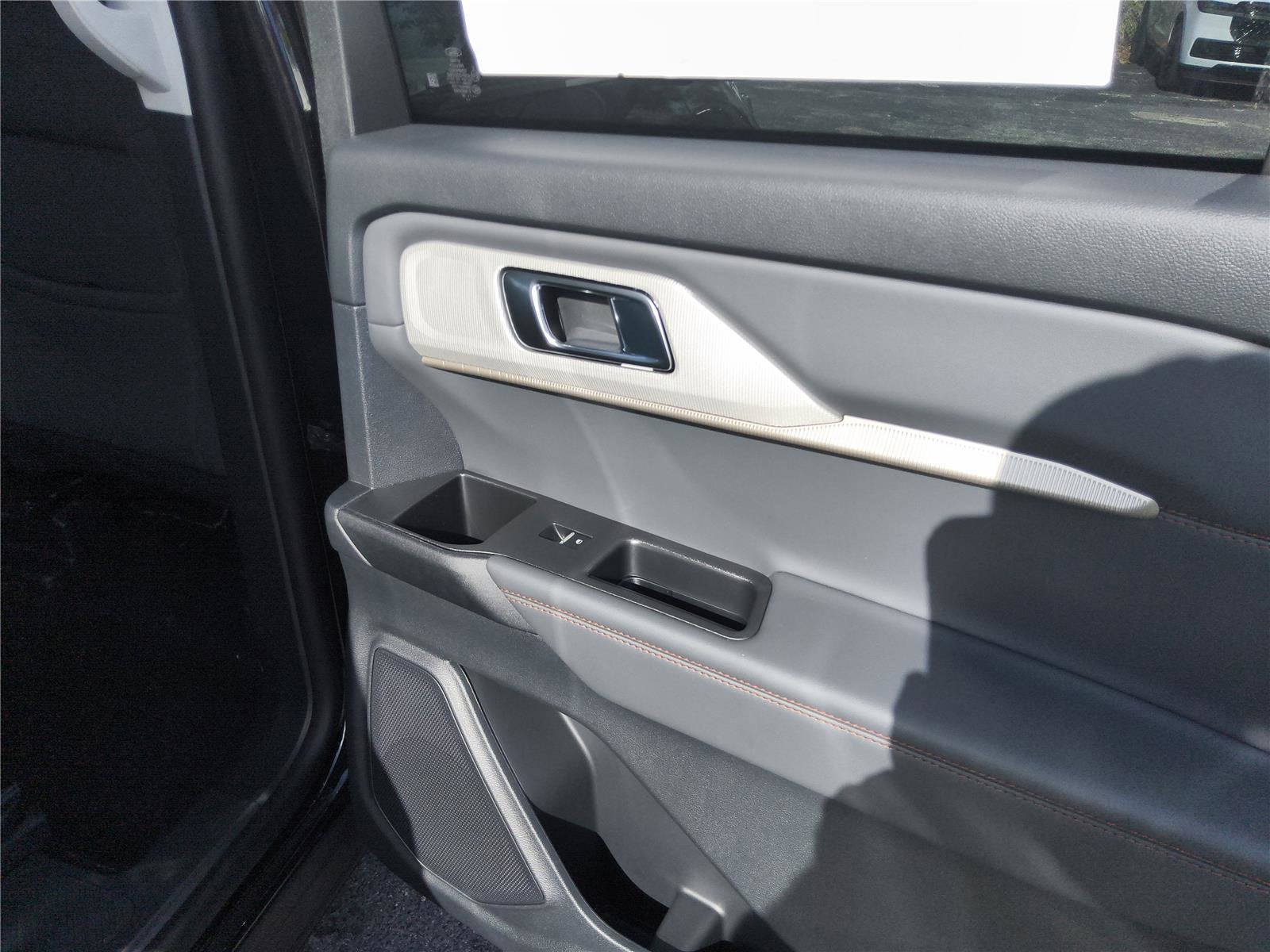 2026 Ford Explorer Active 100A