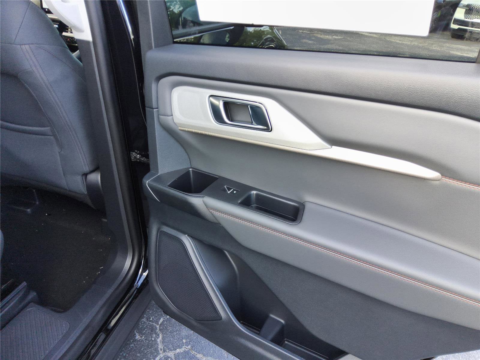 2026 Ford Explorer Active 100A