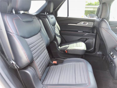 2027 Ford Explorer ST-Line