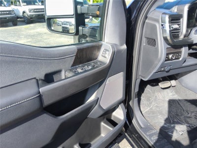 2026 Ford Super Duty F-350® Lariat®