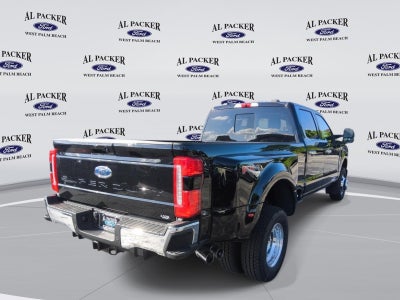 2026 Ford Super Duty F-350® Lariat®