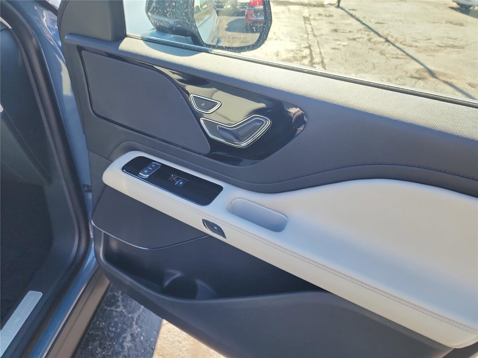 2026 Lincoln Aviator Premiere®