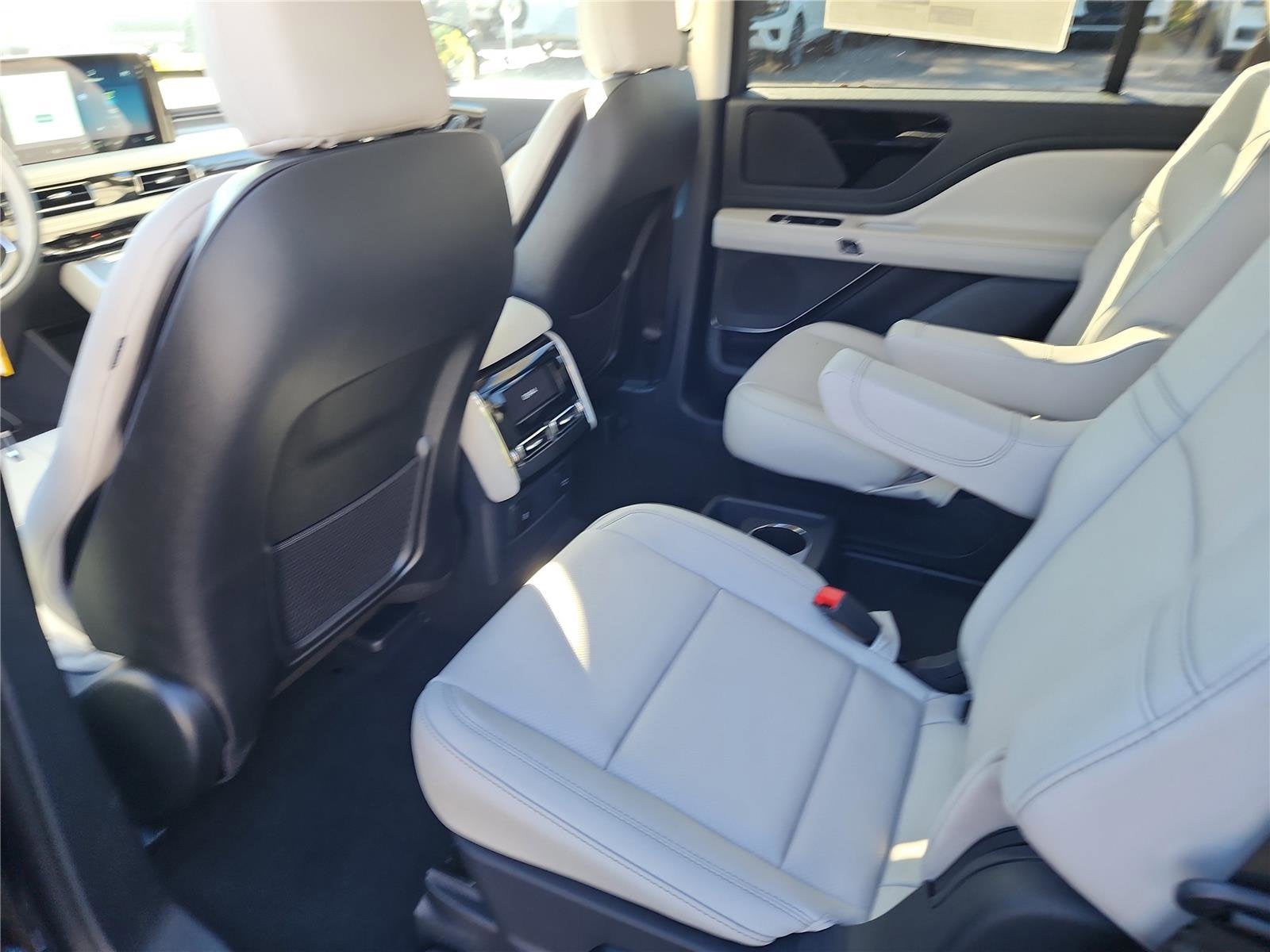 2026 Lincoln Aviator Premiere®