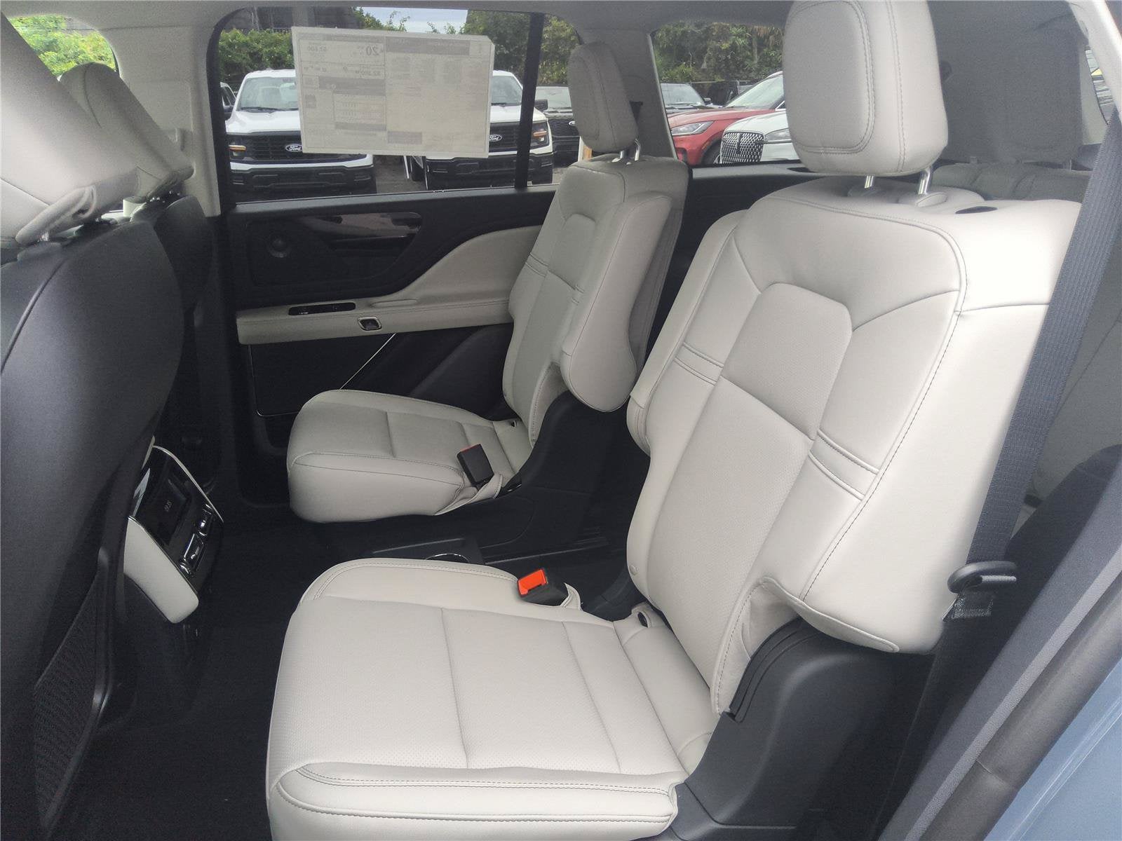 2027 Lincoln Aviator Premiere