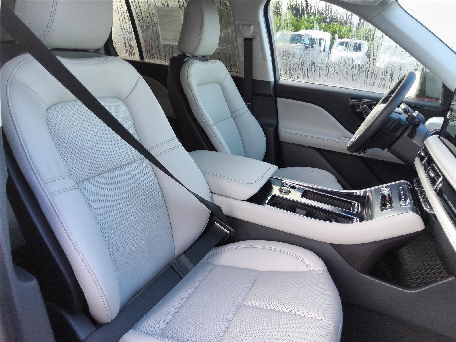 2027 Lincoln Aviator Premiere