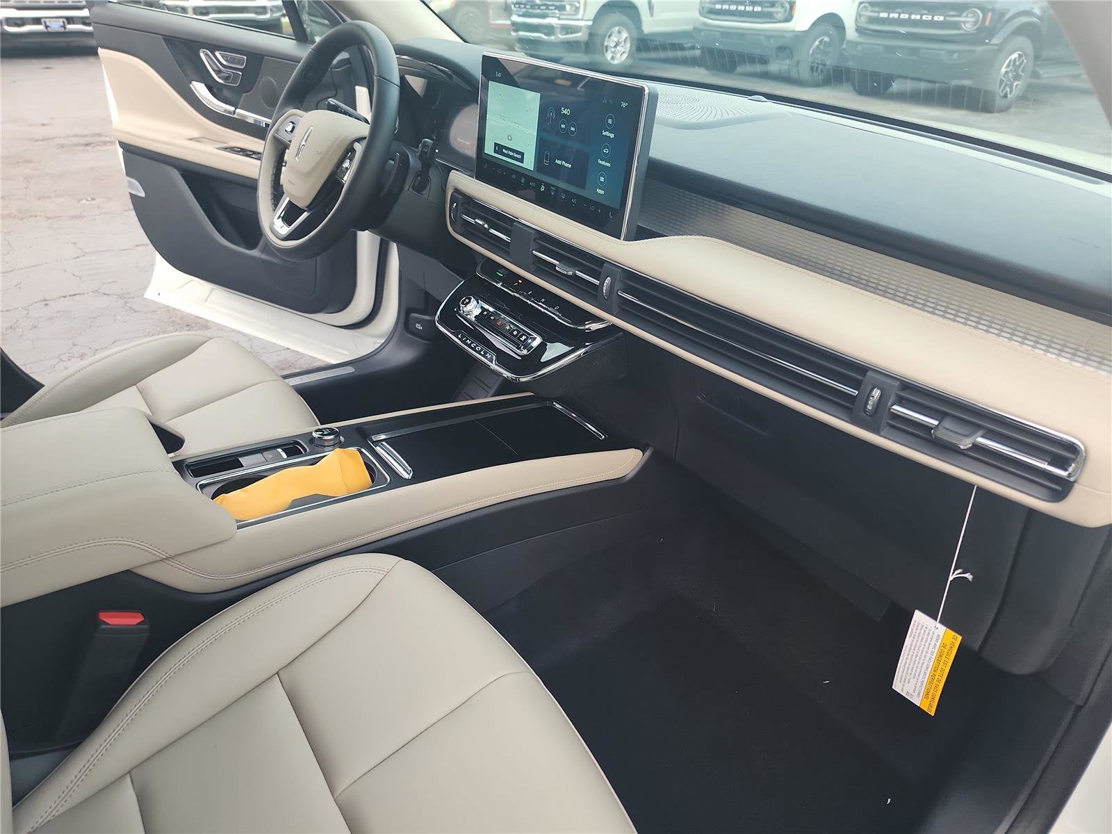 2026 Lincoln Corsair Premiere