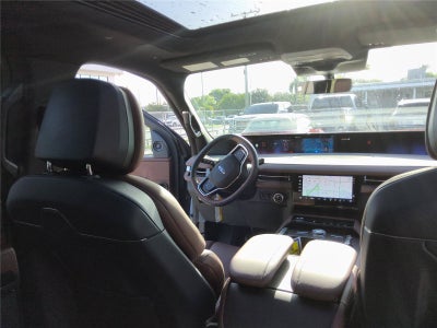 2027 Lincoln Navigator Reserve
