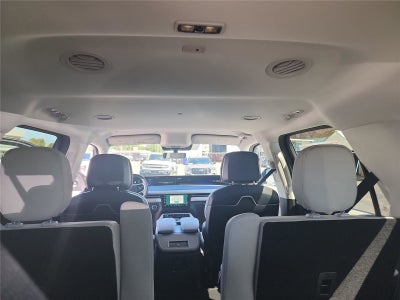 2026 Lincoln Navigator Premiere