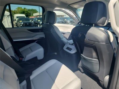 2026 Lincoln Navigator Premiere