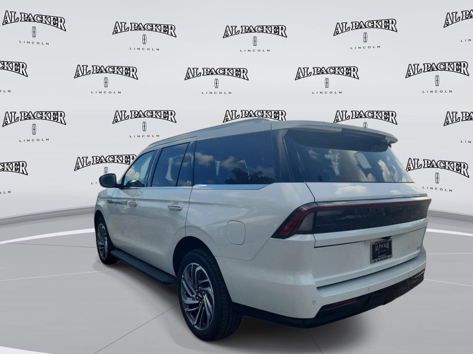 2026 Lincoln Navigator Premiere