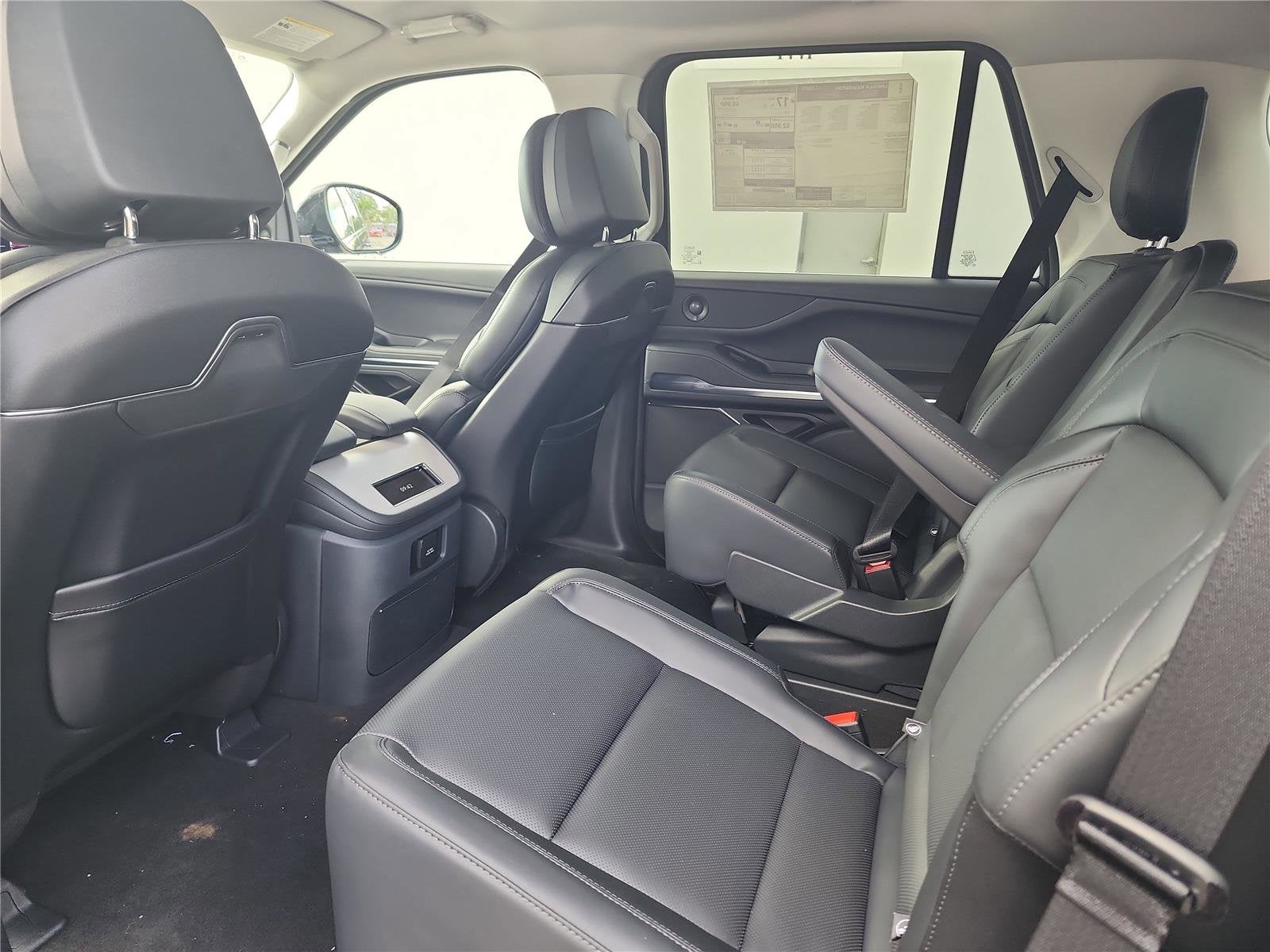 2026 Lincoln Navigator Premiere