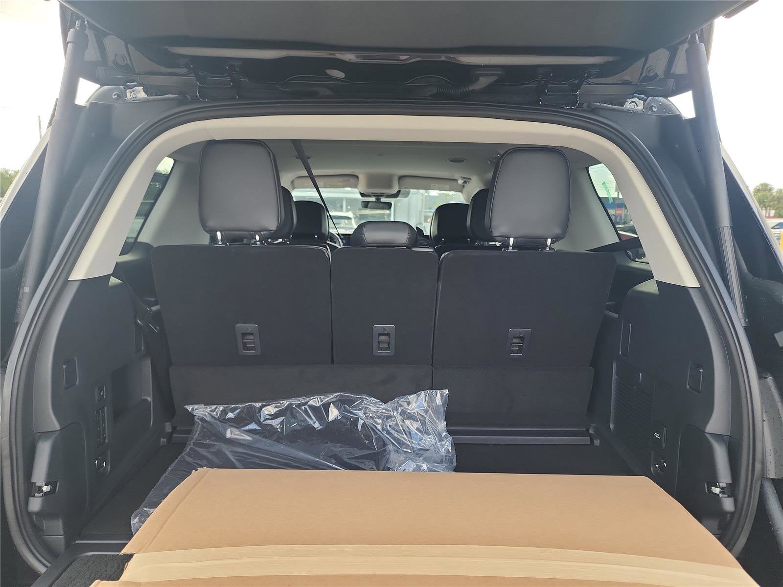 2026 Lincoln Navigator Premiere