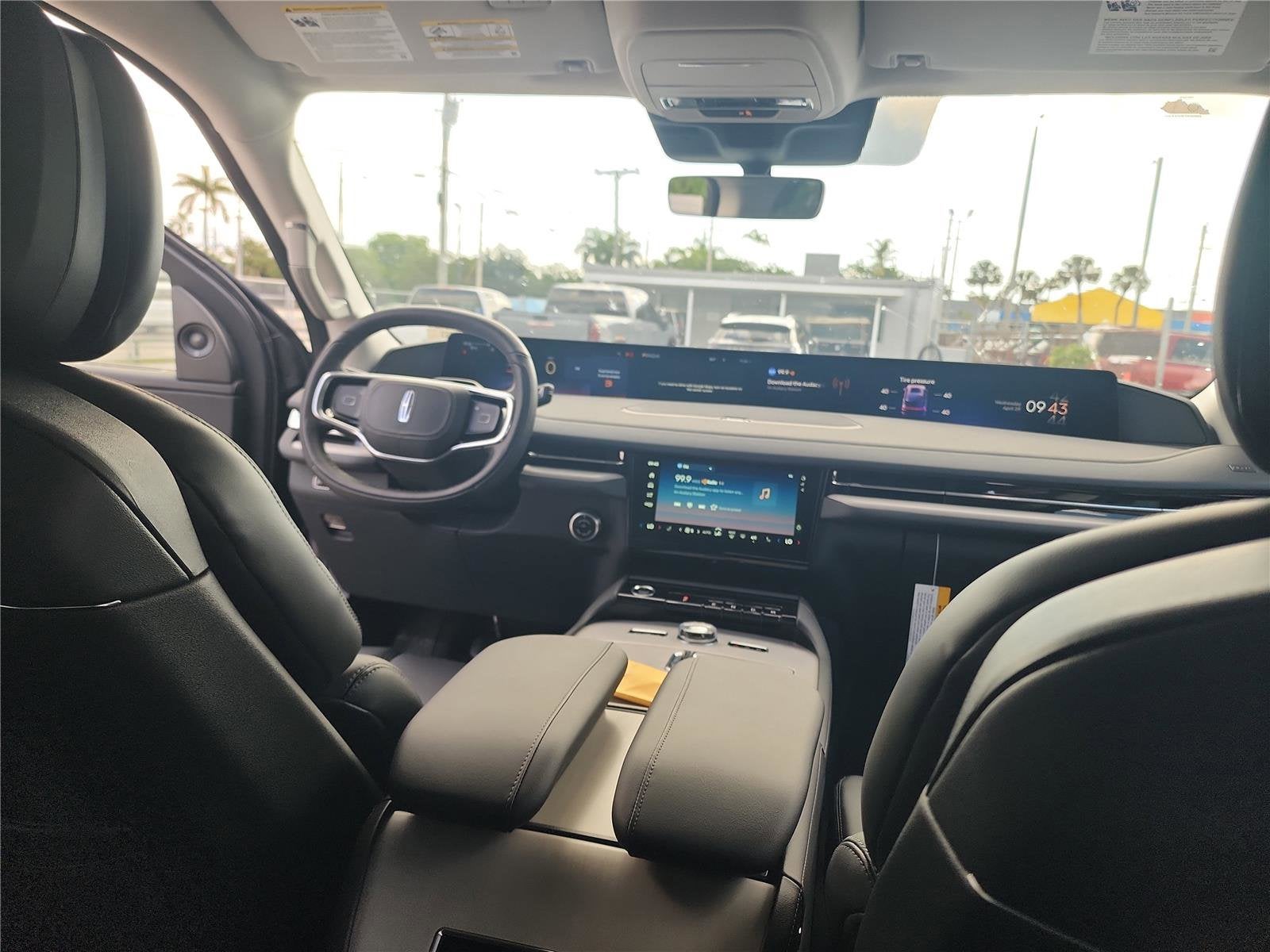 2026 Lincoln Navigator Premiere