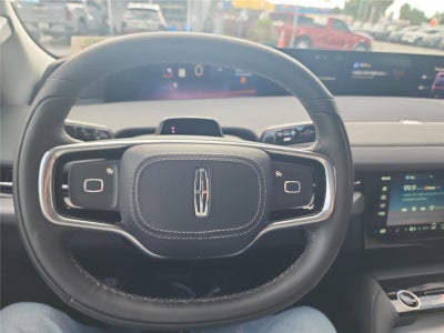 2026 Lincoln Navigator Premiere