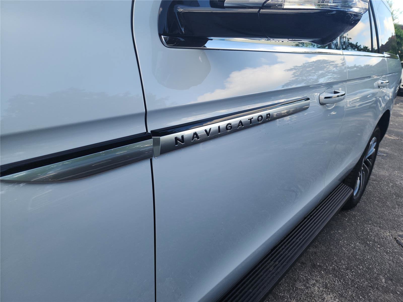 2026 Lincoln Navigator Premiere
