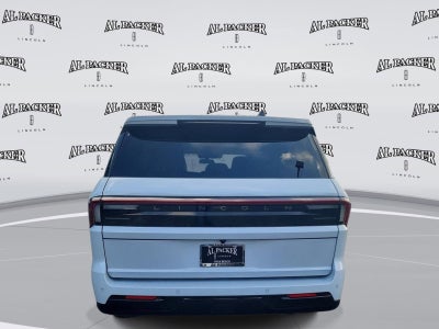 2026 Lincoln Navigator Premiere