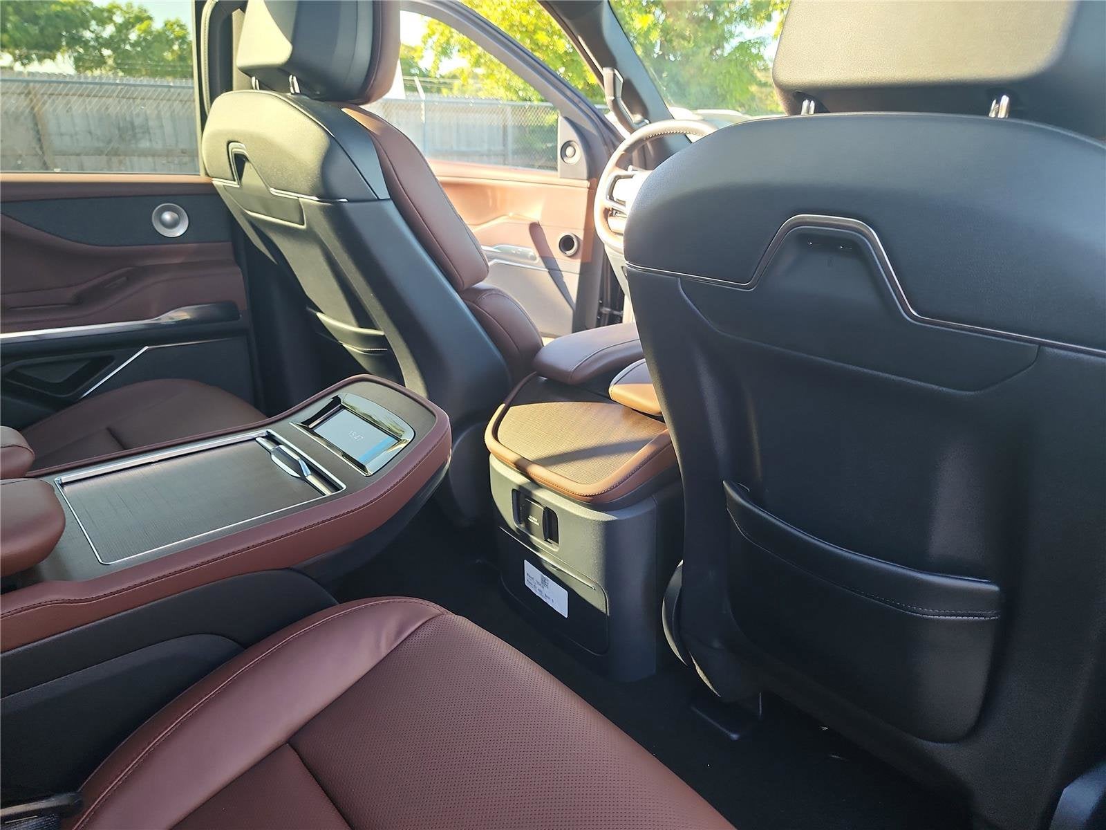 2026 Lincoln Navigator L